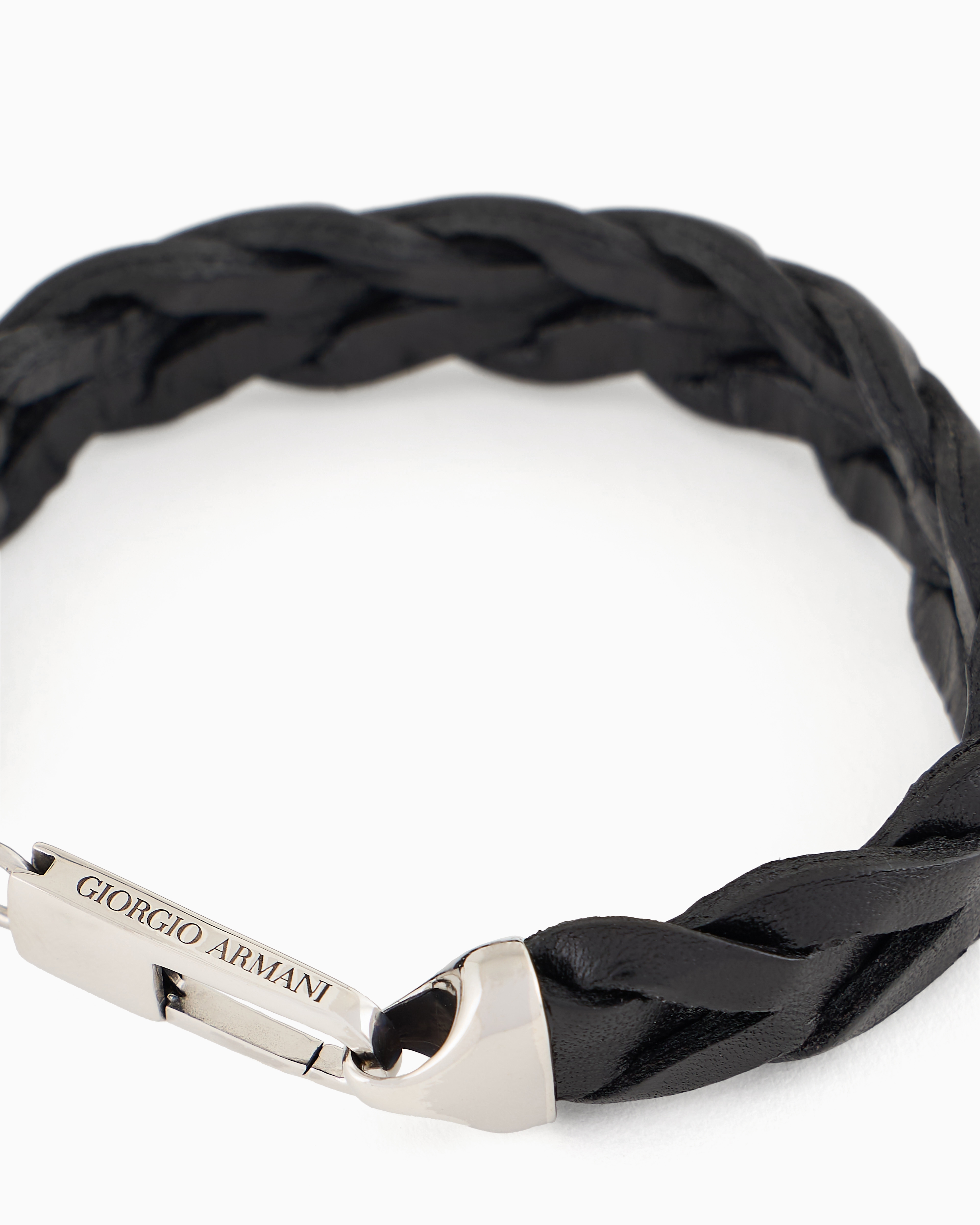 GM001274_AF14956_UC001_D_FW202