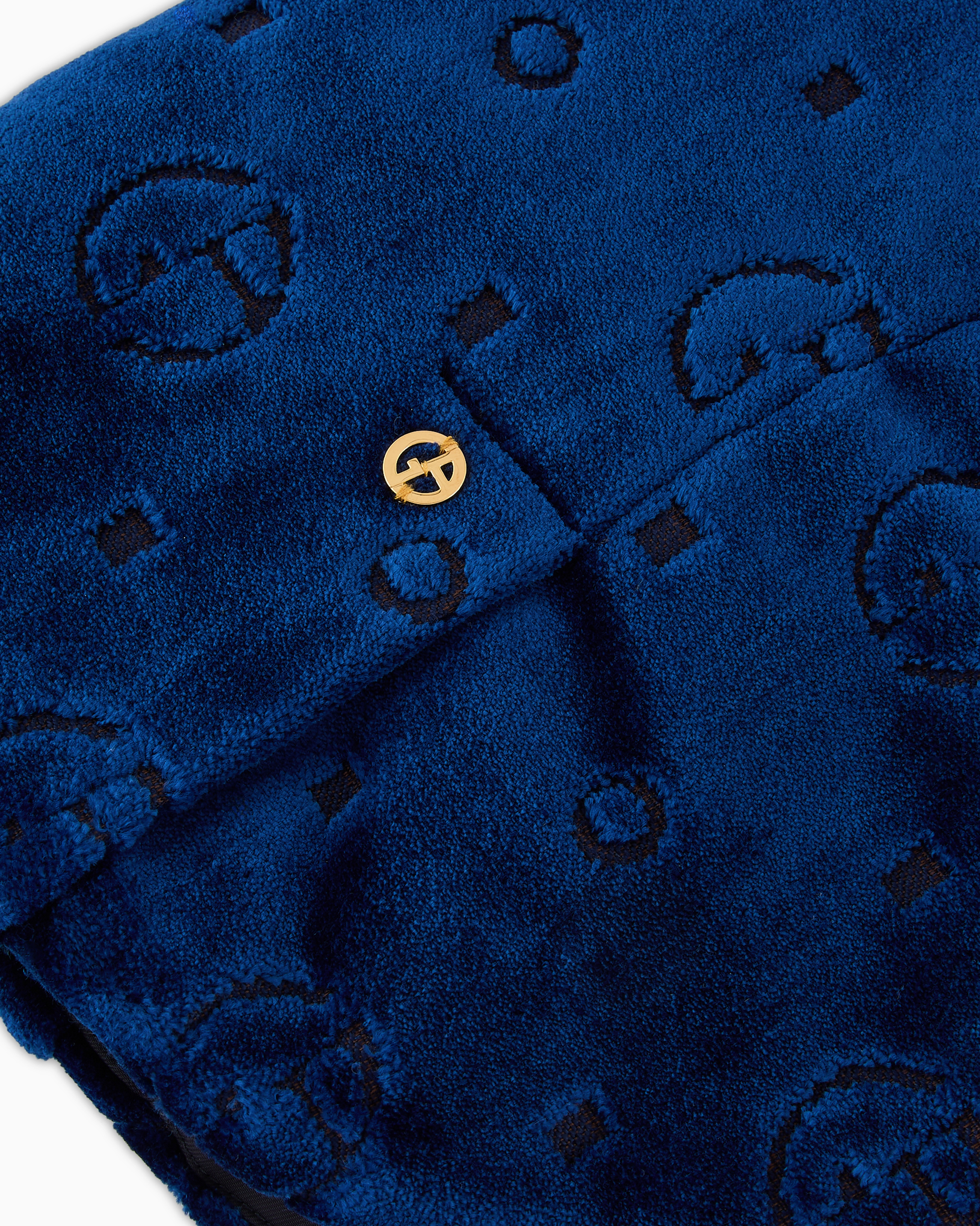 GX000002_TE10652_FB035_A_FW202