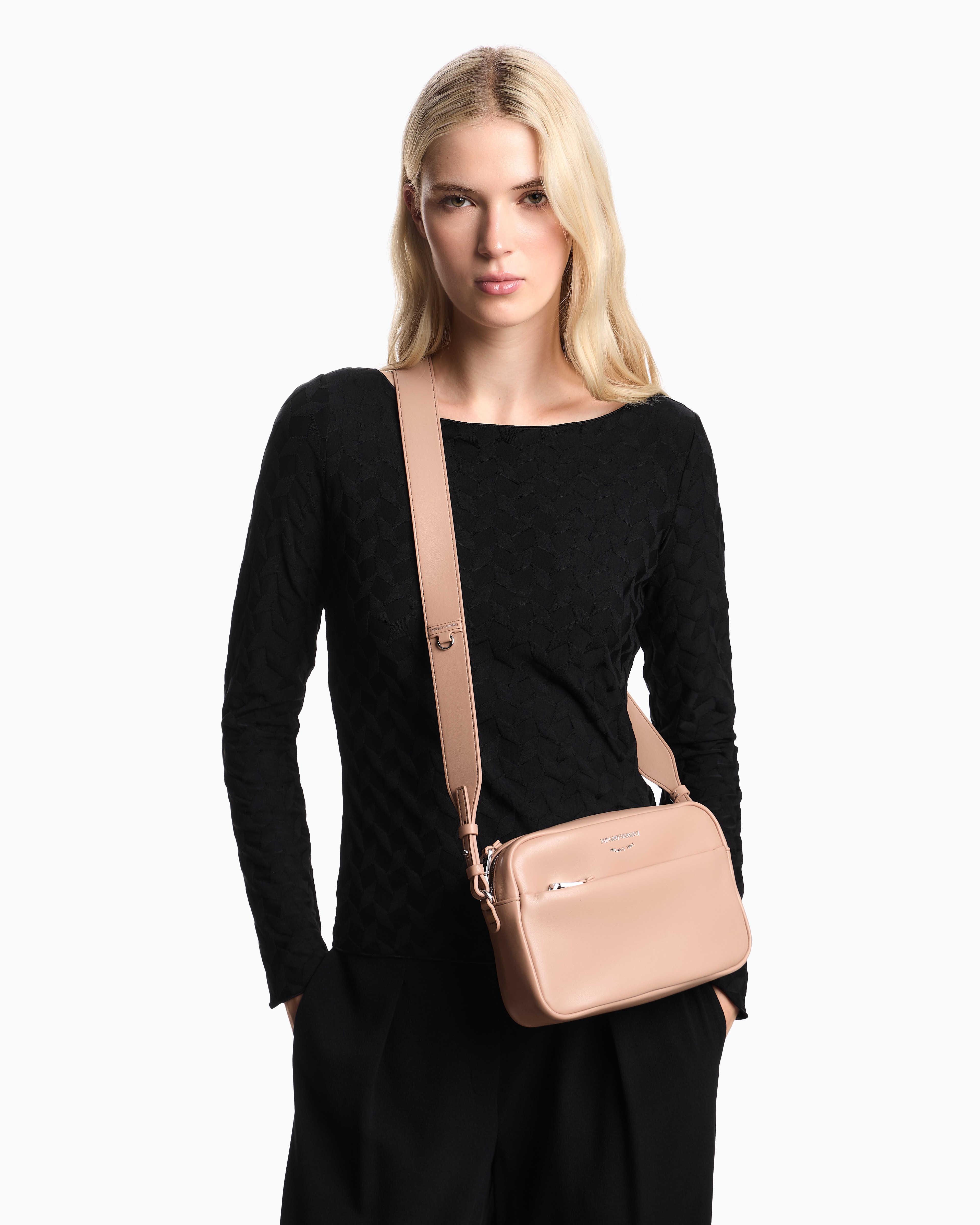 Emporio Armani - Leather camera case with shoulder strap, Woman, Beige, Size: TU