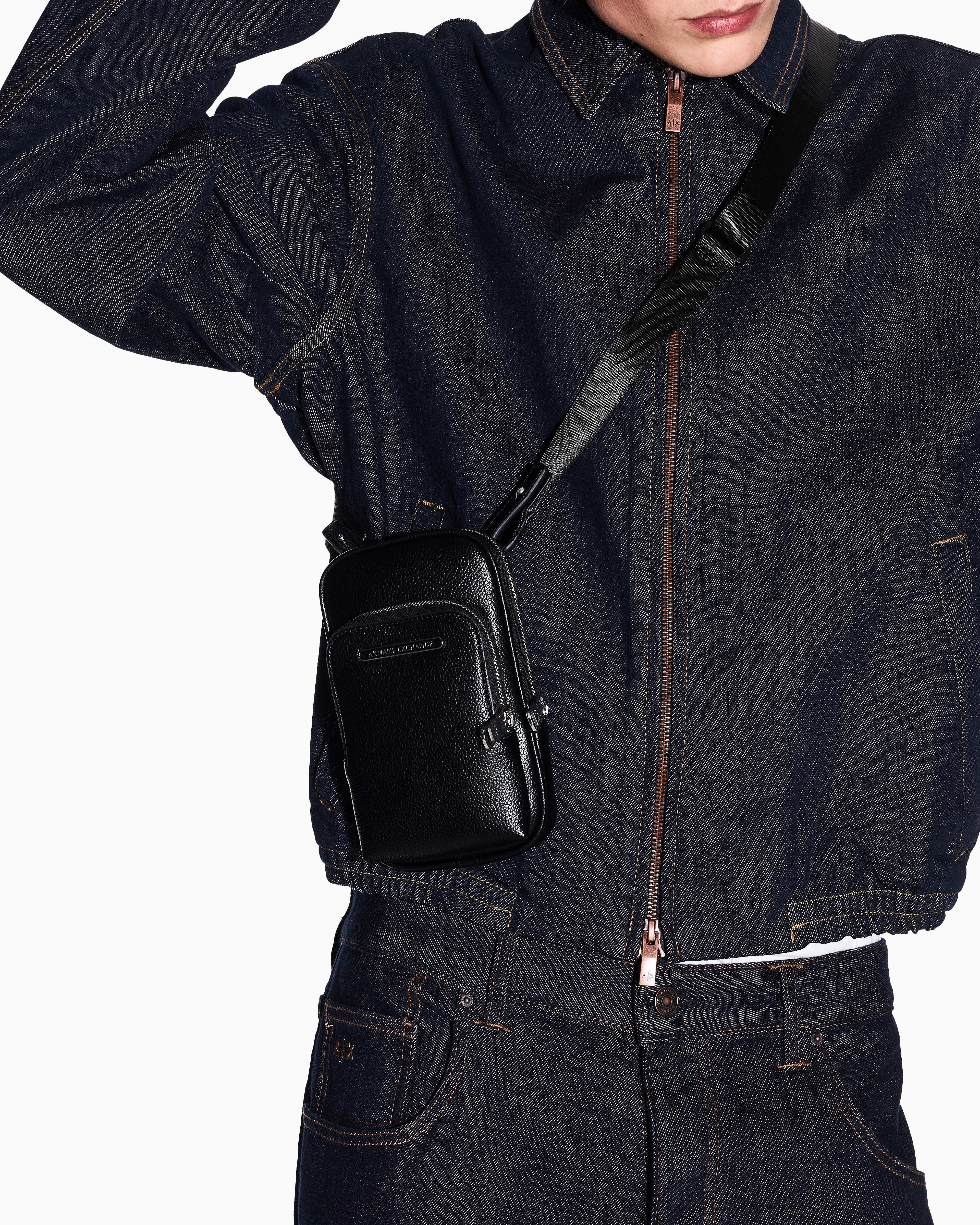 Crossbody phone holder