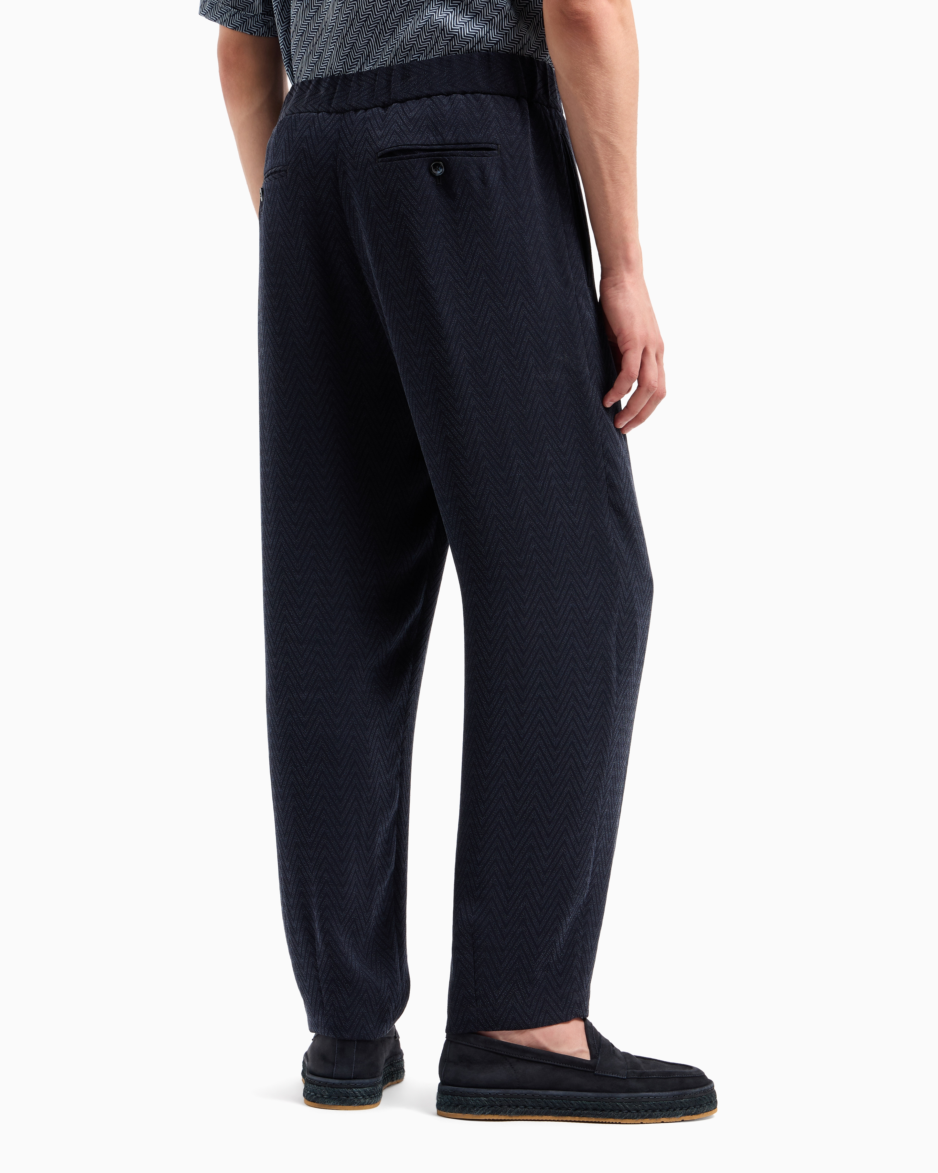 パンツ giorgio armani poly pleats fabric slacks Single-pleat trousers in a chevron cupro and viscose | Giorgio Armani