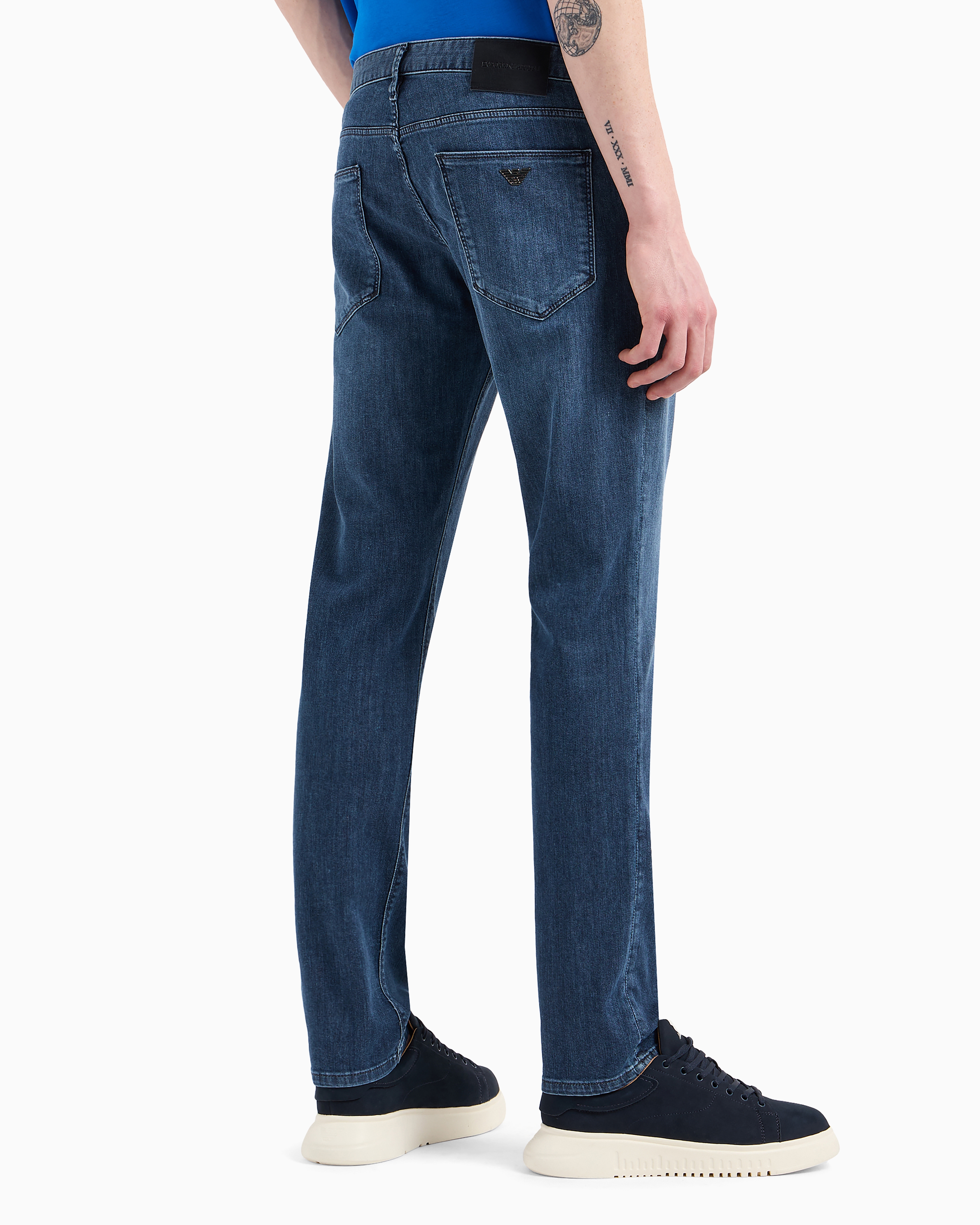 J06 Worn-effect wash, slim-fit, 8 oz denim jeans | Emporio Armani