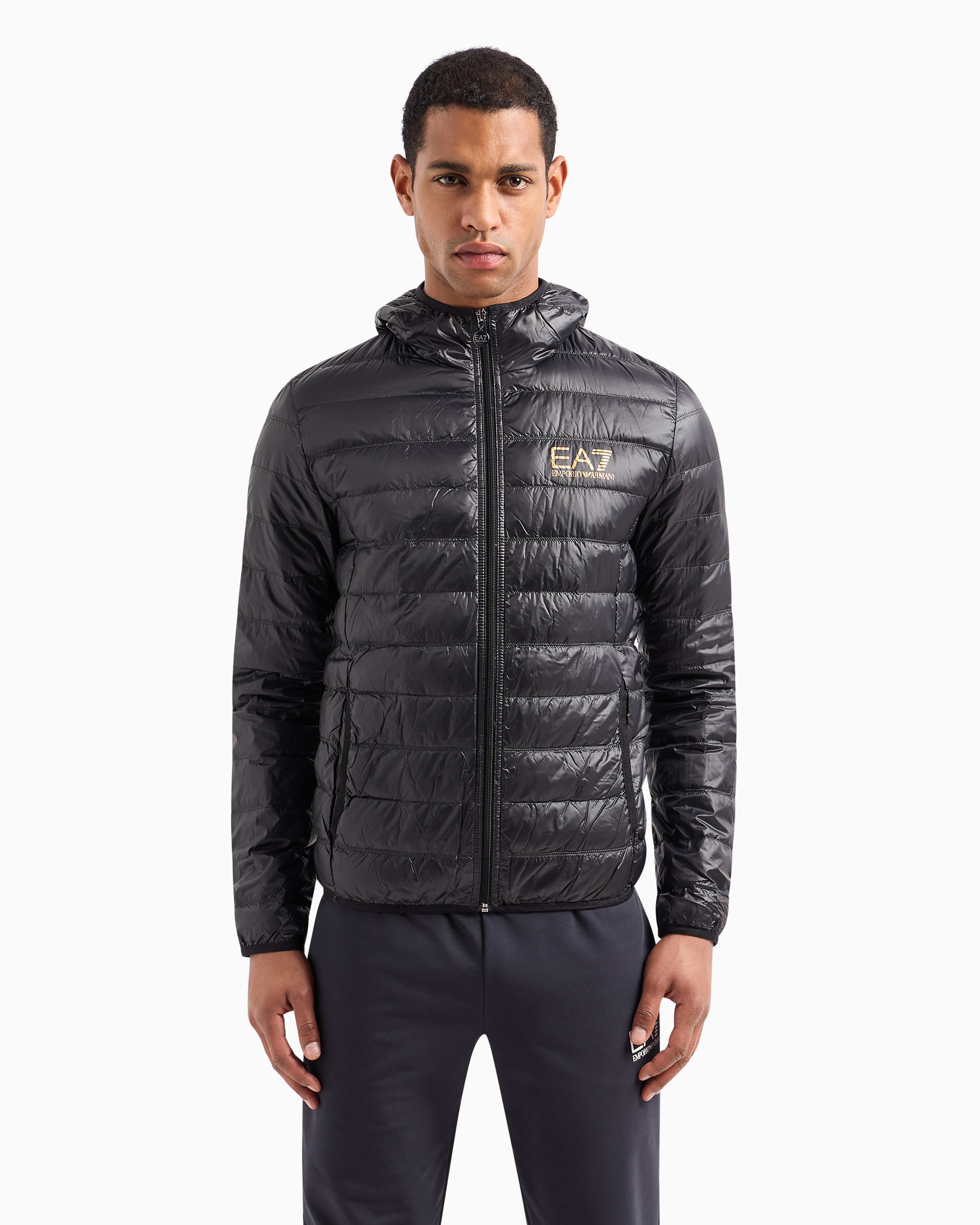 EA7 フード付きナイロンジャケット ブラック/オレンジ EA7 フード付きナイロンジャケット ブラック/オレンジ