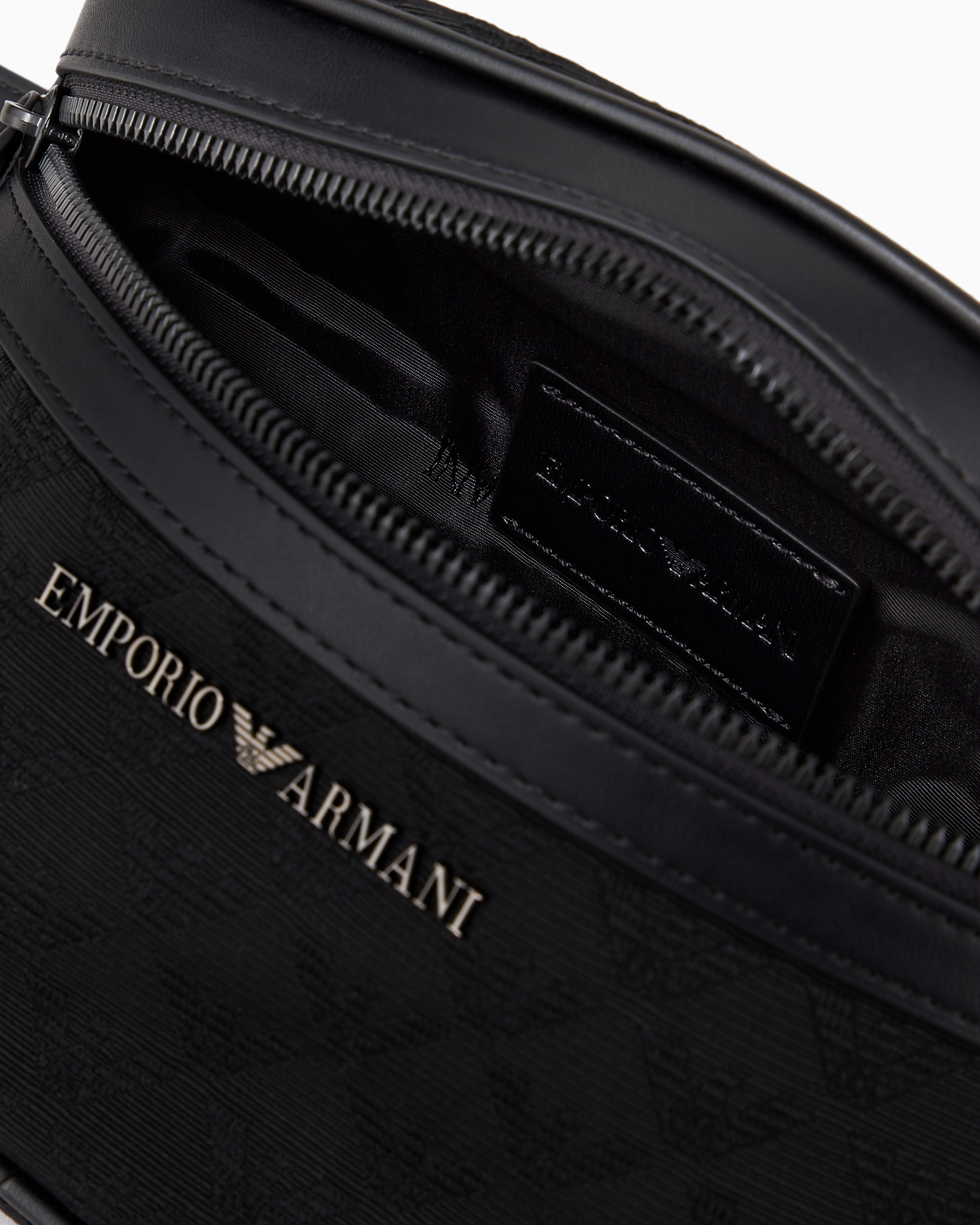 エンポリオアルマーニ＊オールオーバーイーグルハンドバッグ2way仕様 エンポリオアルマーニ＊オールオーバーイーグルハンドバッグ2way仕様