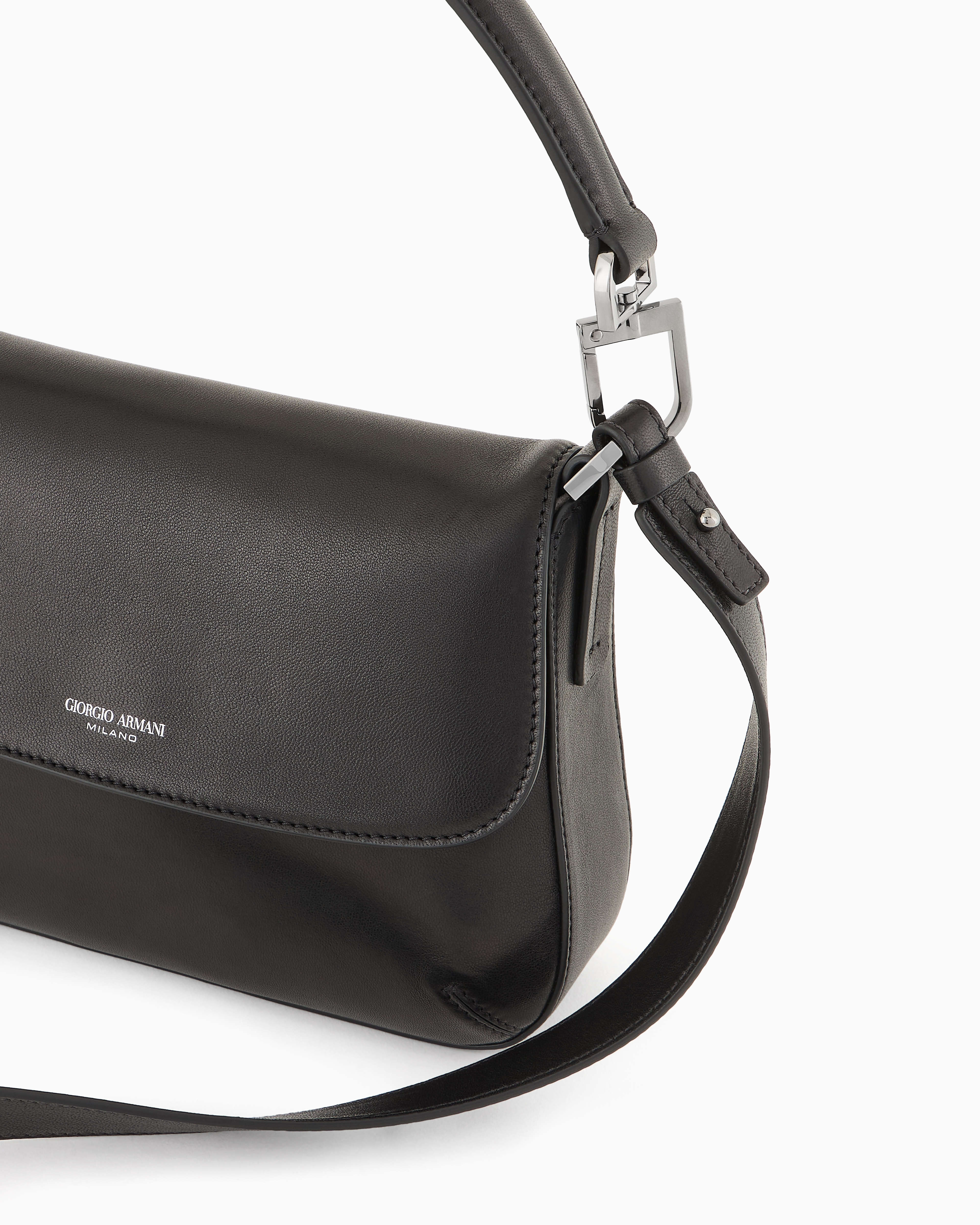 ロ*】様 Giorgio Armani ブラックレザーバッグ ロ*】様 Giorgio Armani ブラックレザーバッグ ロ*】様 Giorgio