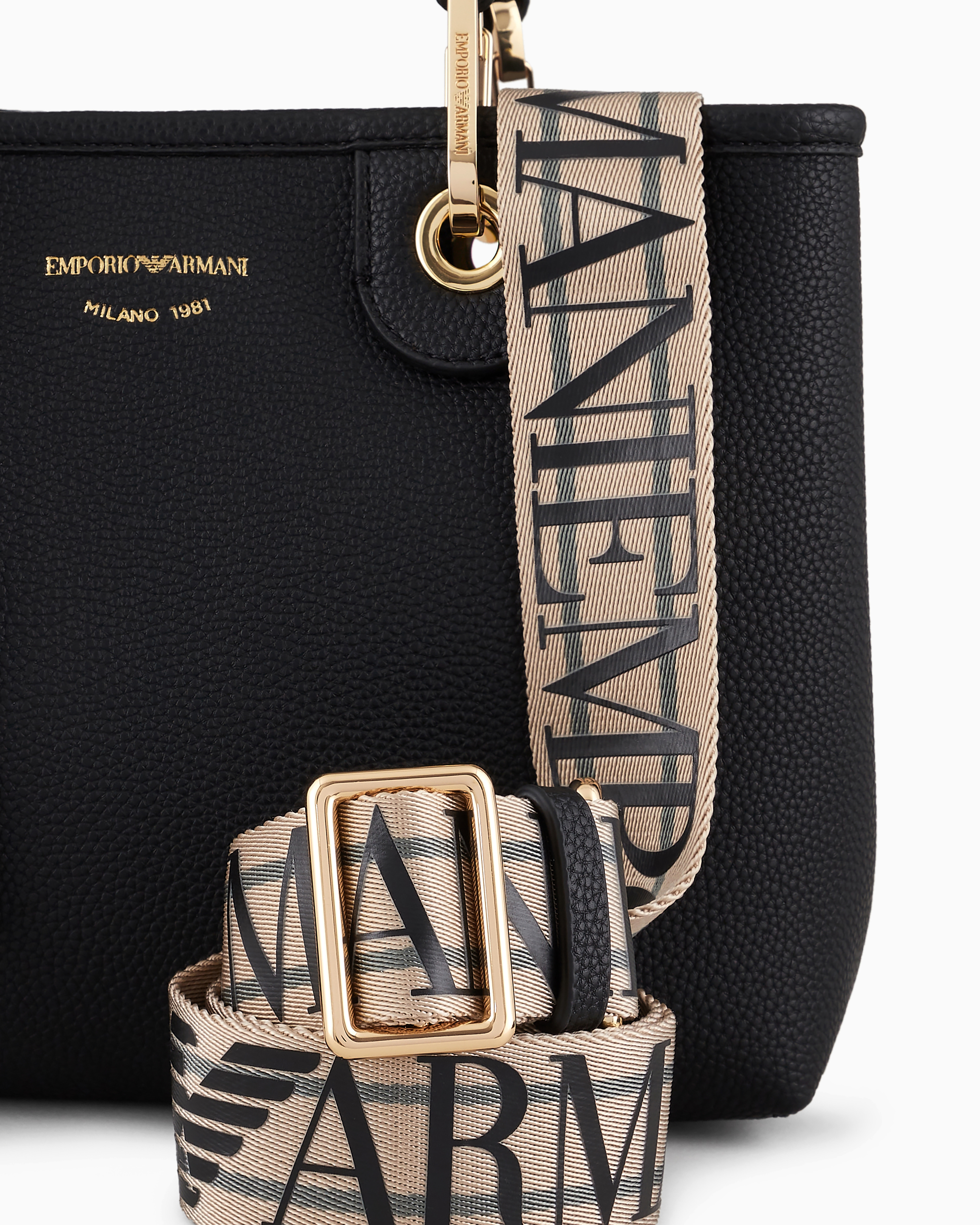 Y3D166_YFO5B_85218_C_FW2025.jpg Y3D166_YFO5B_85218_C_FW2025.jpg