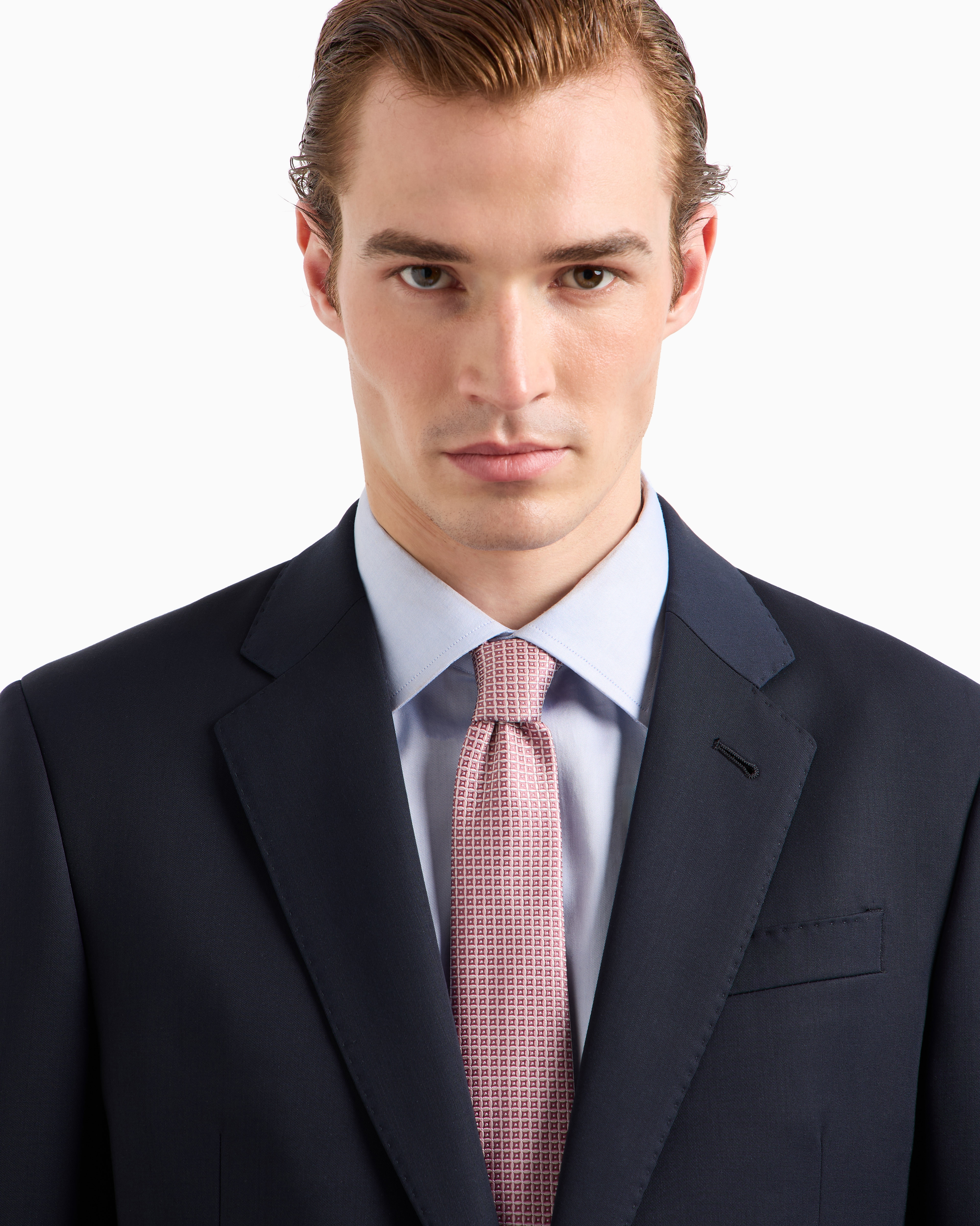 GM000802_TE13660_F4002_G_FW202