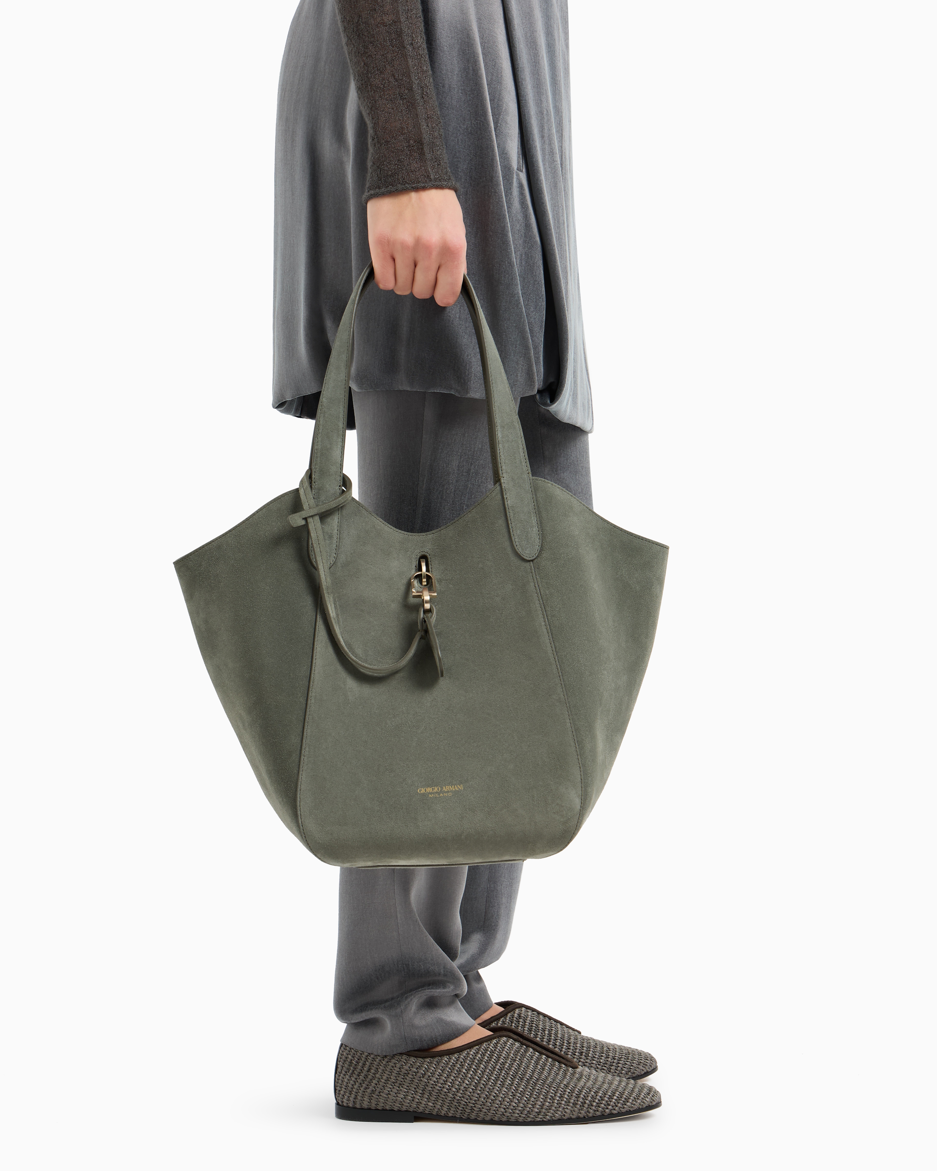 GW000821_AF14186_U7047_G_FW202