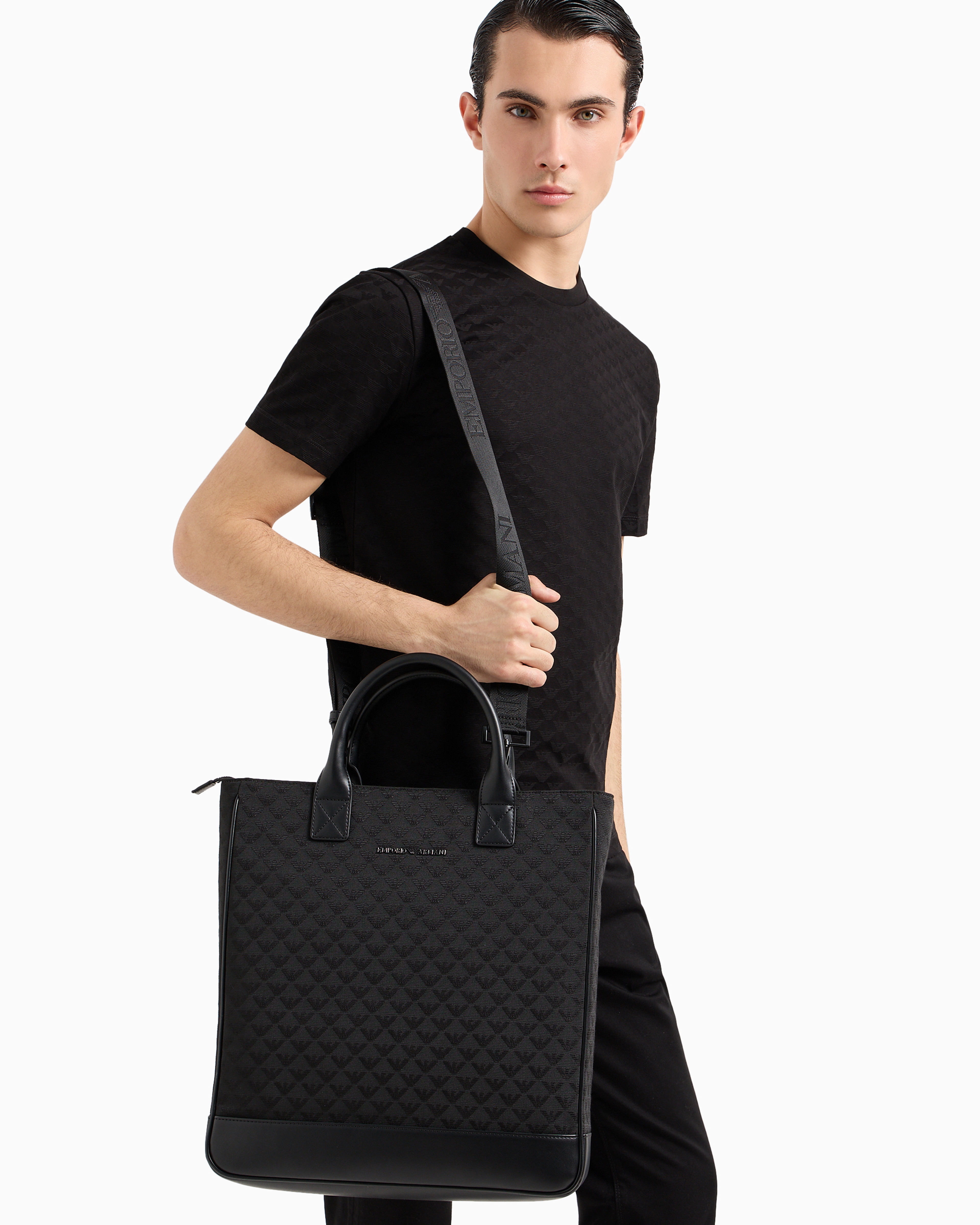 2504-253｜※専用｜アルマーニ ジーンズ トートバッグ レザー ブラック 2504-253｜※専用｜アルマーニ ジーンズ トートバッグ レザー