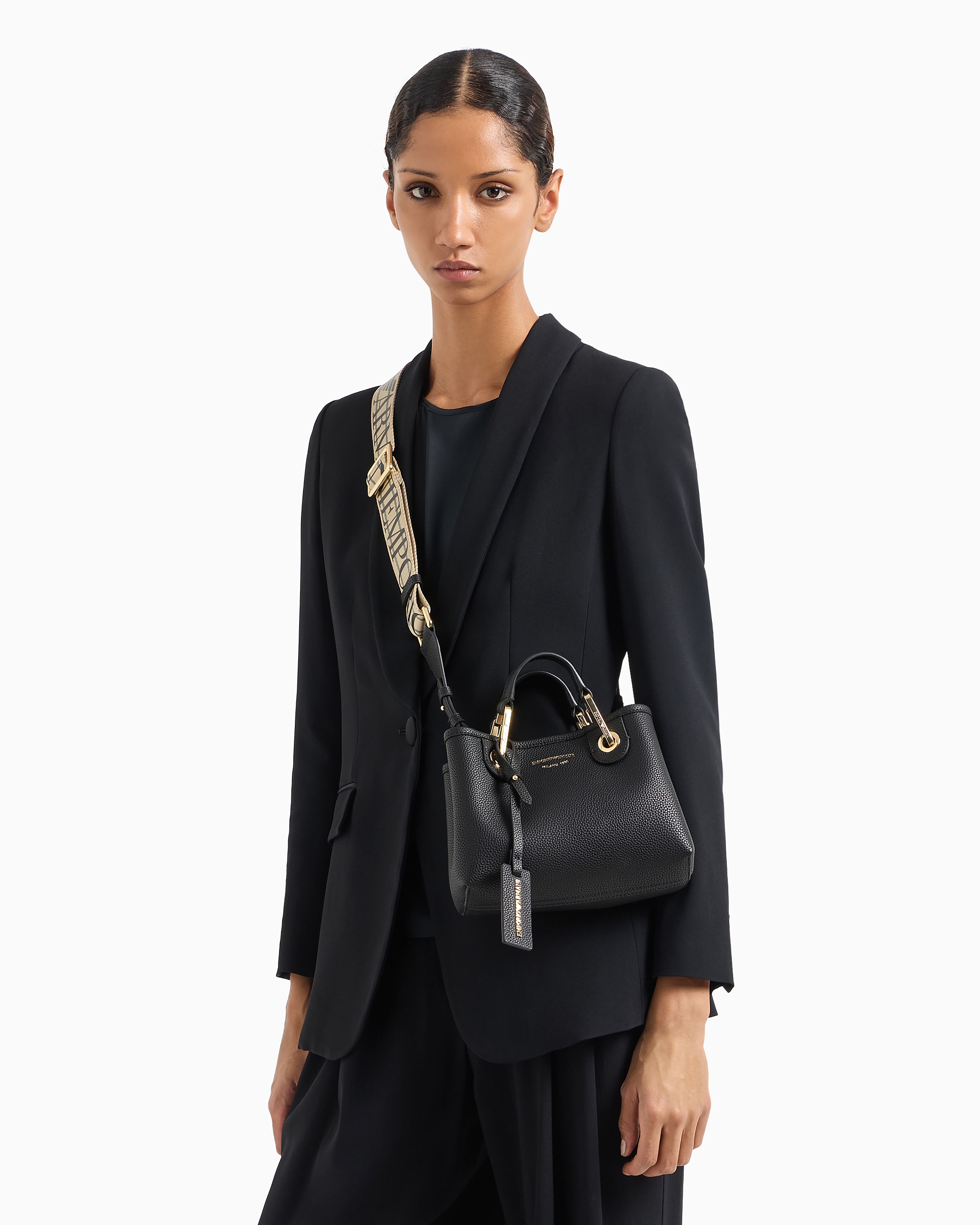 EMPORIO ARMANI ディアプリントミニ サーモンピンク EMPORIO ARMANI（エンポリオアルマーニ）の「【エンポリオ