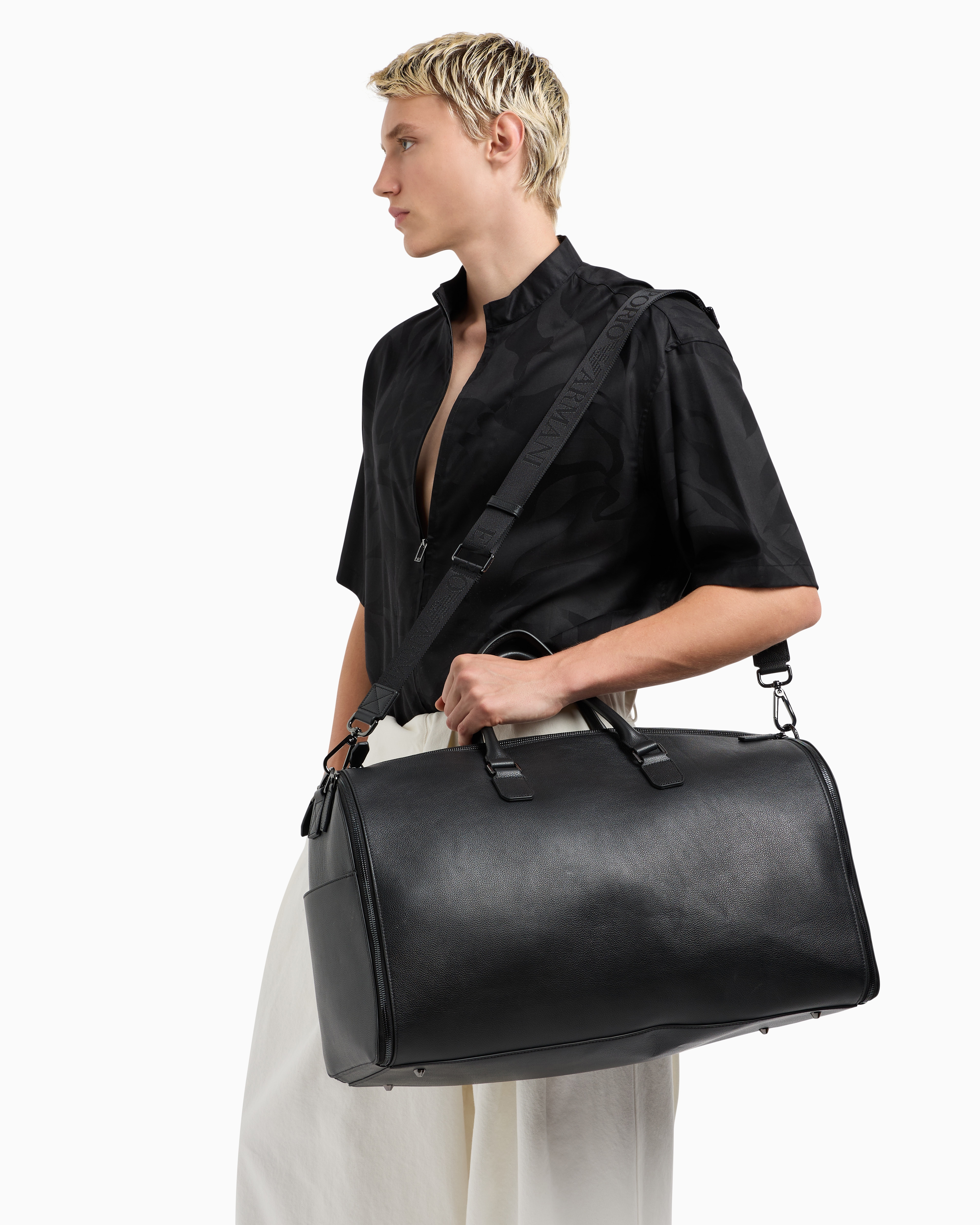 ガーメントバッグ タンブルレザー | Emporio Armani