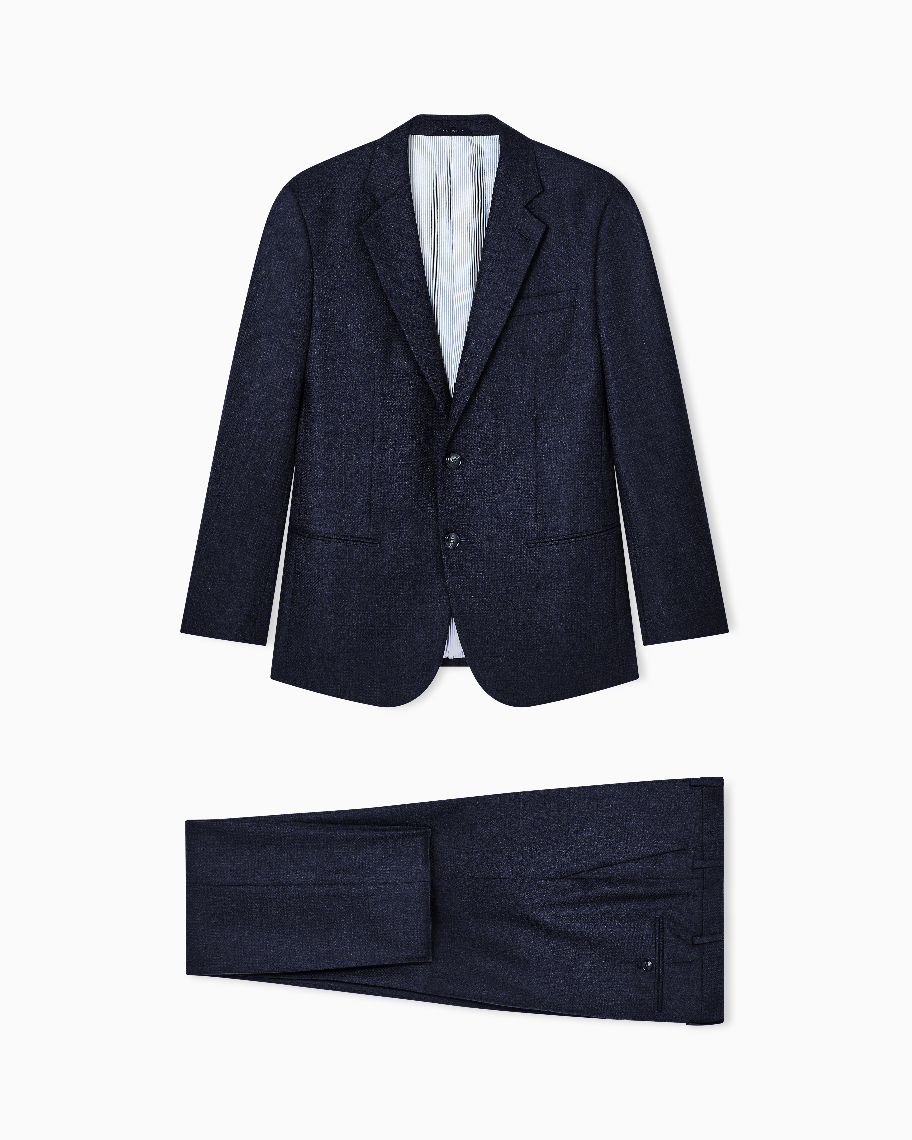 ⭐️定価50万⭐️極美品 Giorgio Armani ブラック スーツジャケット ⭐️定価50万⭐️極美品 Giorgio Armani ブラック スーツ