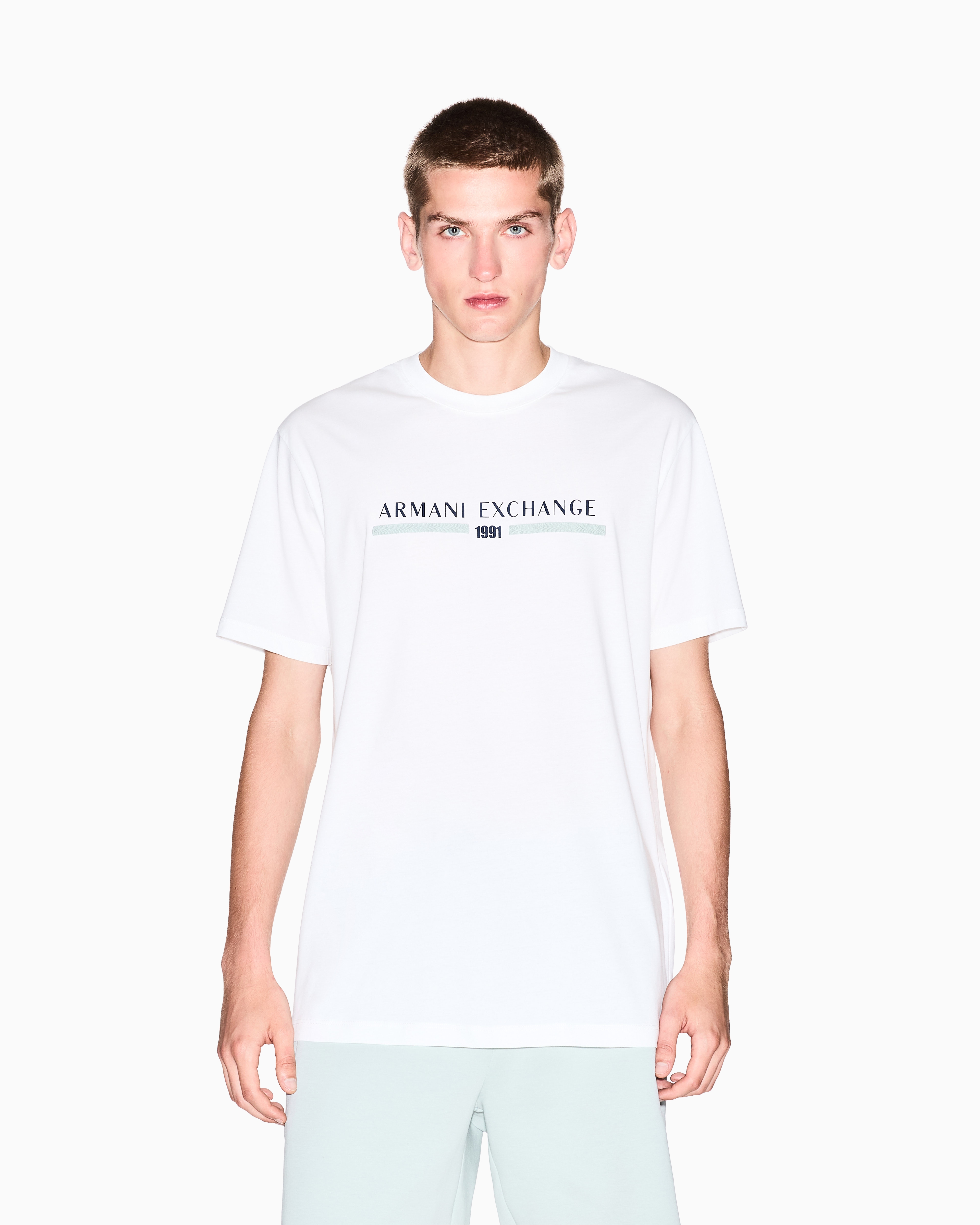 XM001074_AF10356_U0009_E_FW202