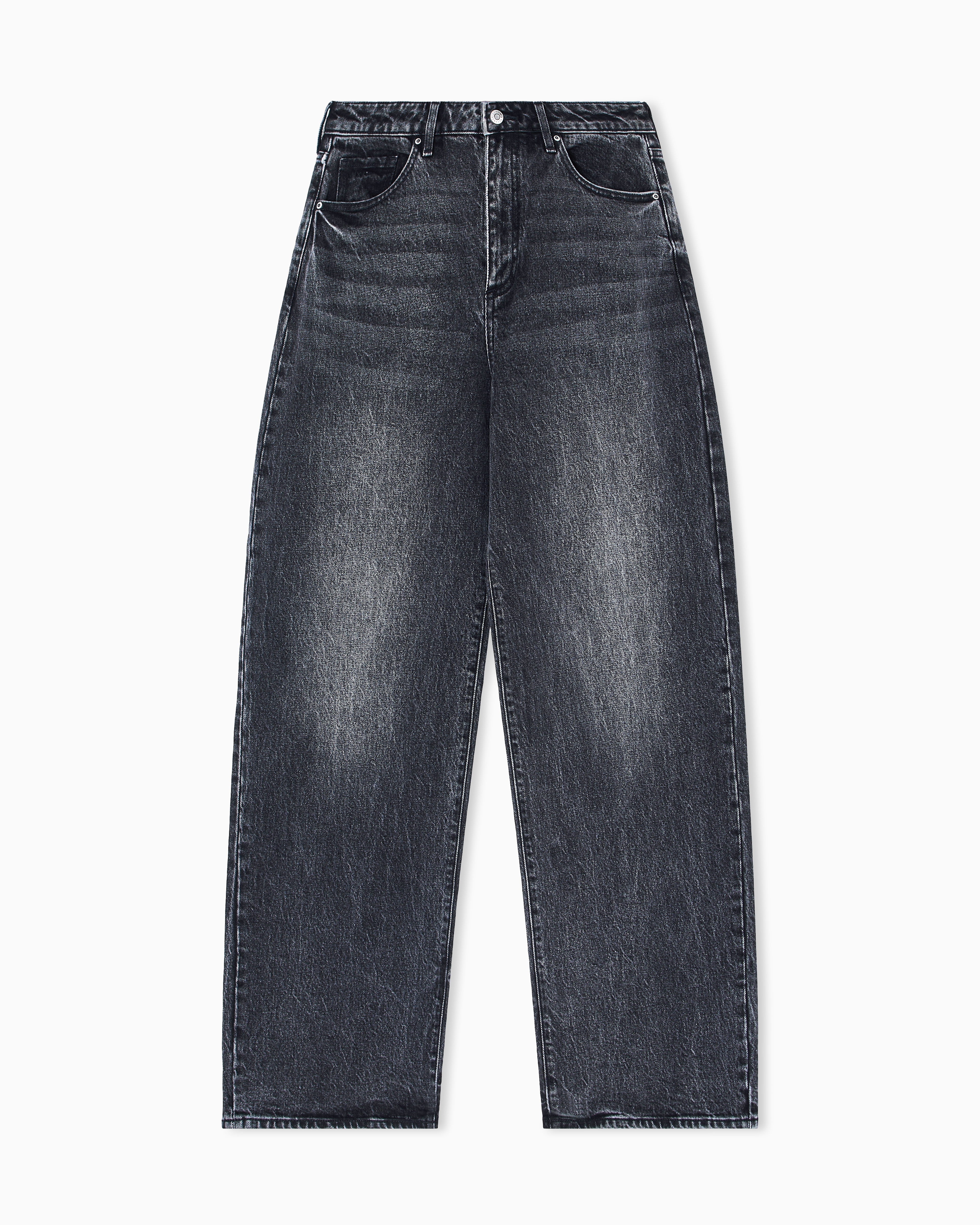 XW000100_AF16084_MC002_F_FW202