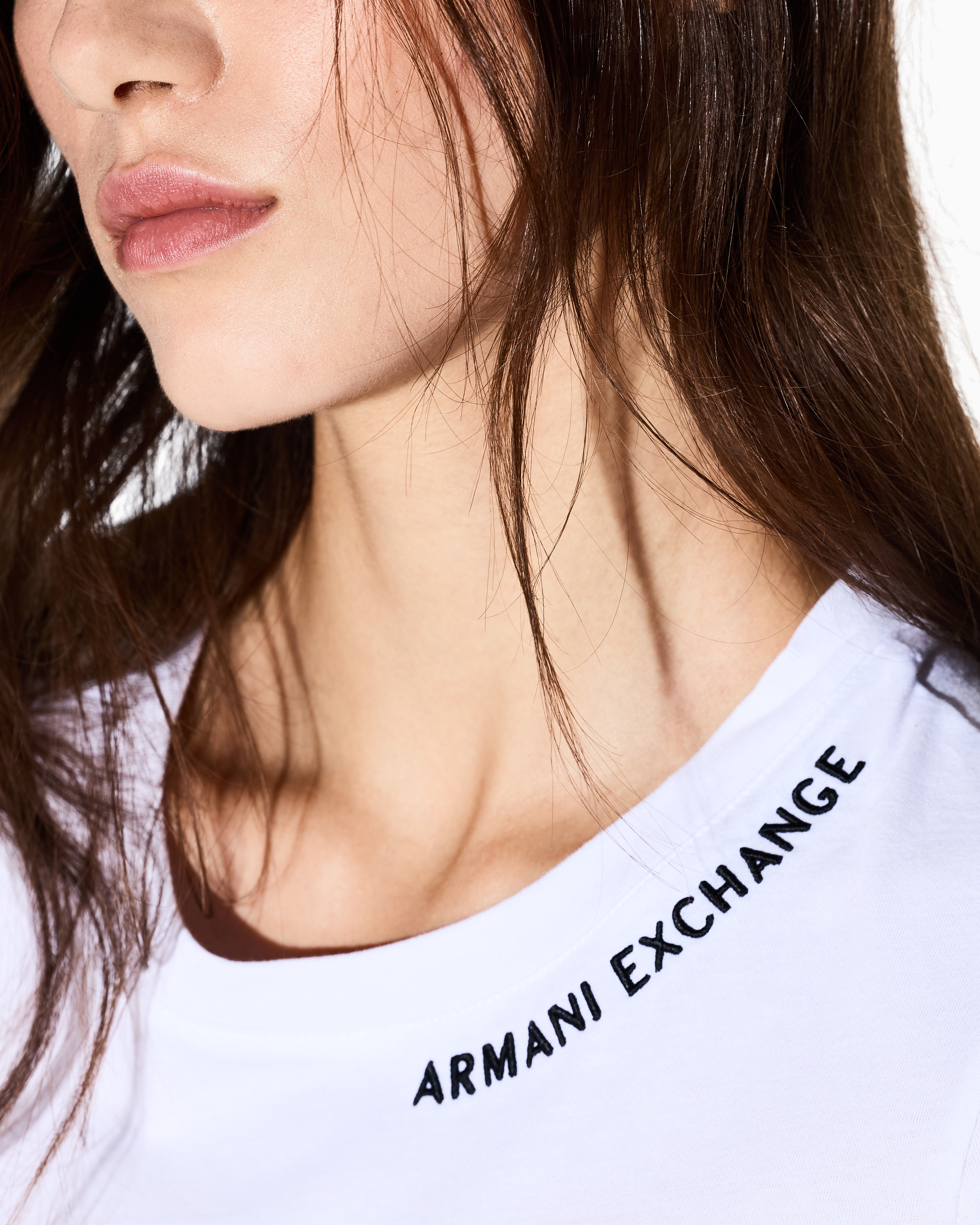 T-shirt with logo on the neckline