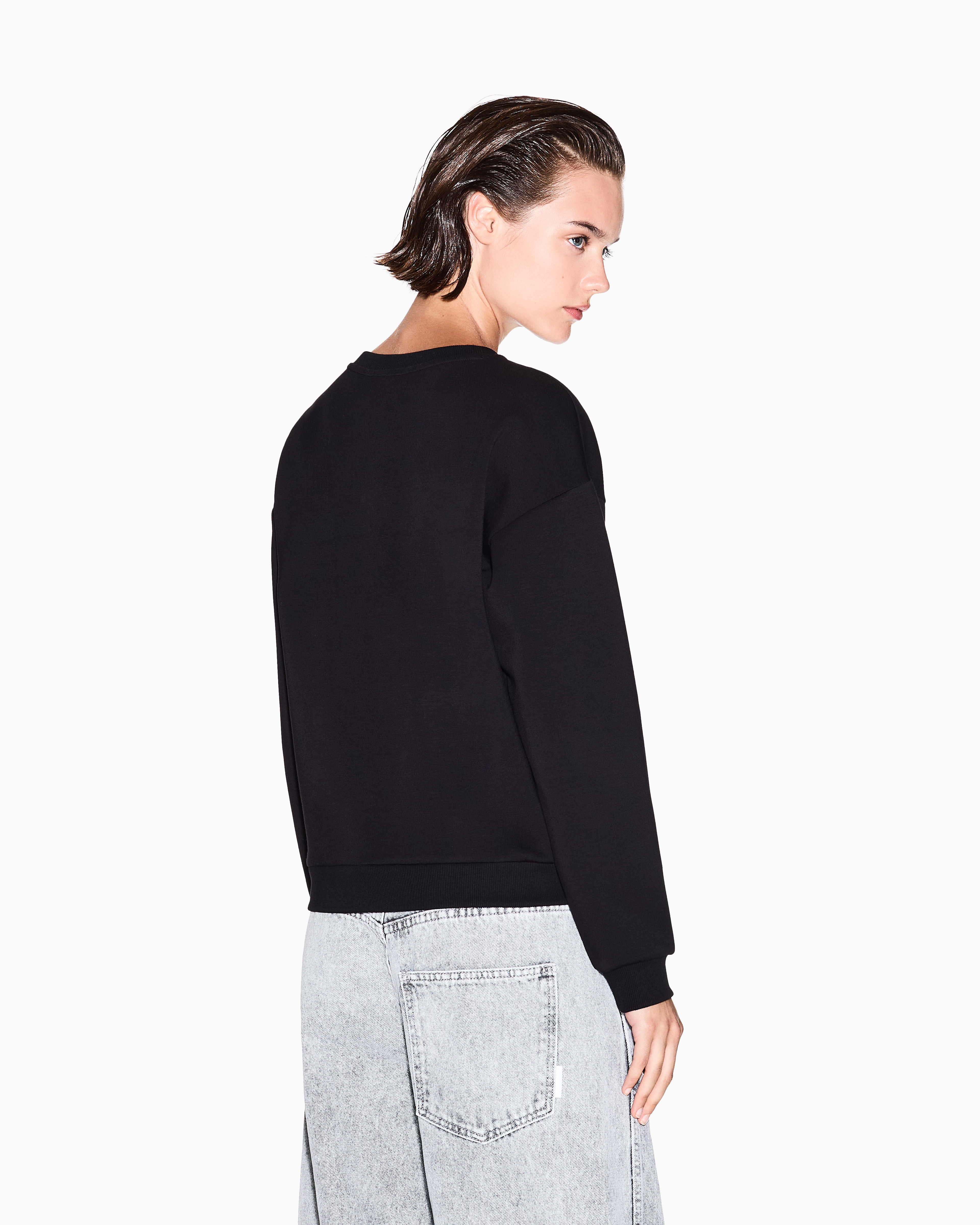 Basic crewneck sweatshirt