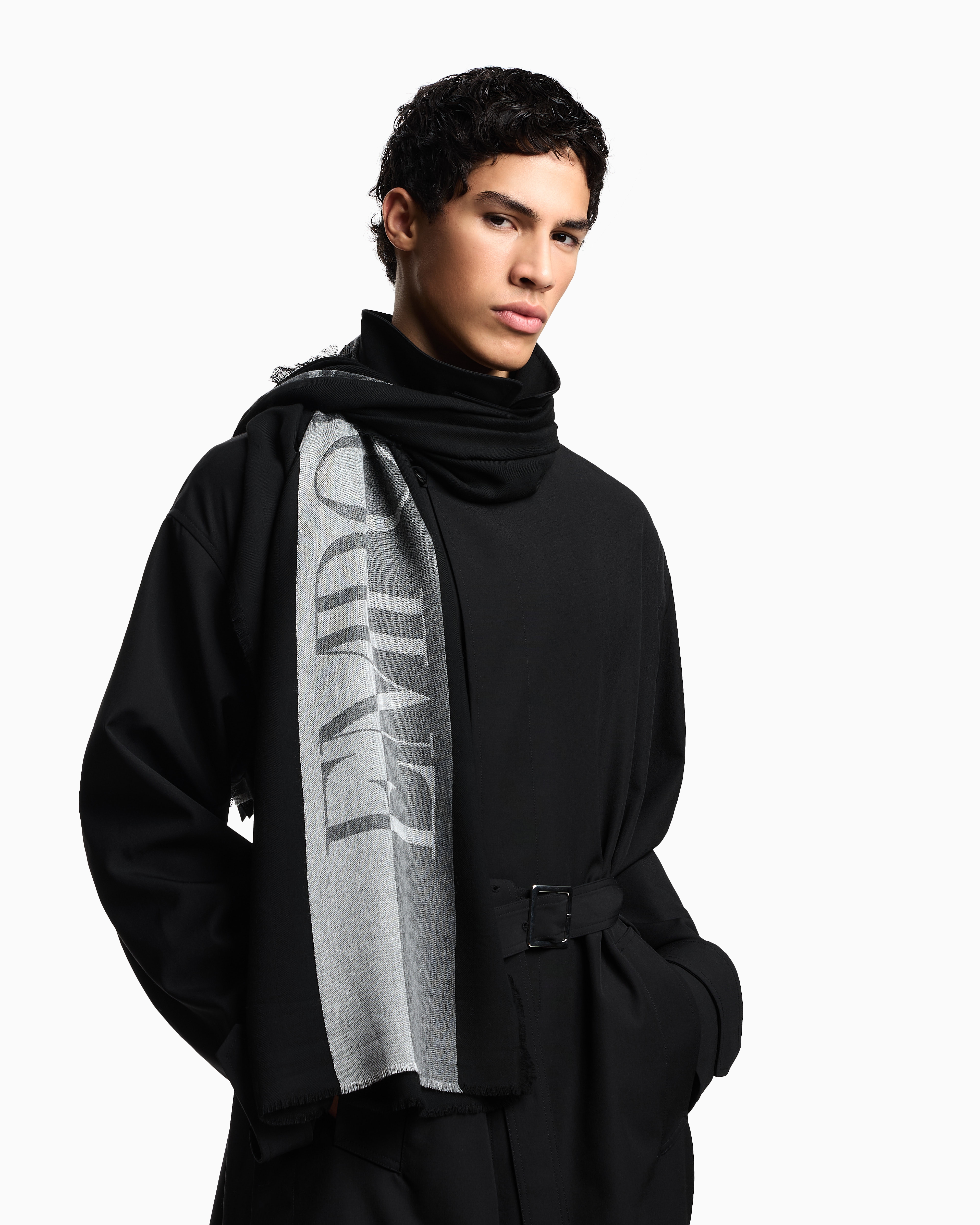 Striped scarf with oversized logo | Emporio Armani
