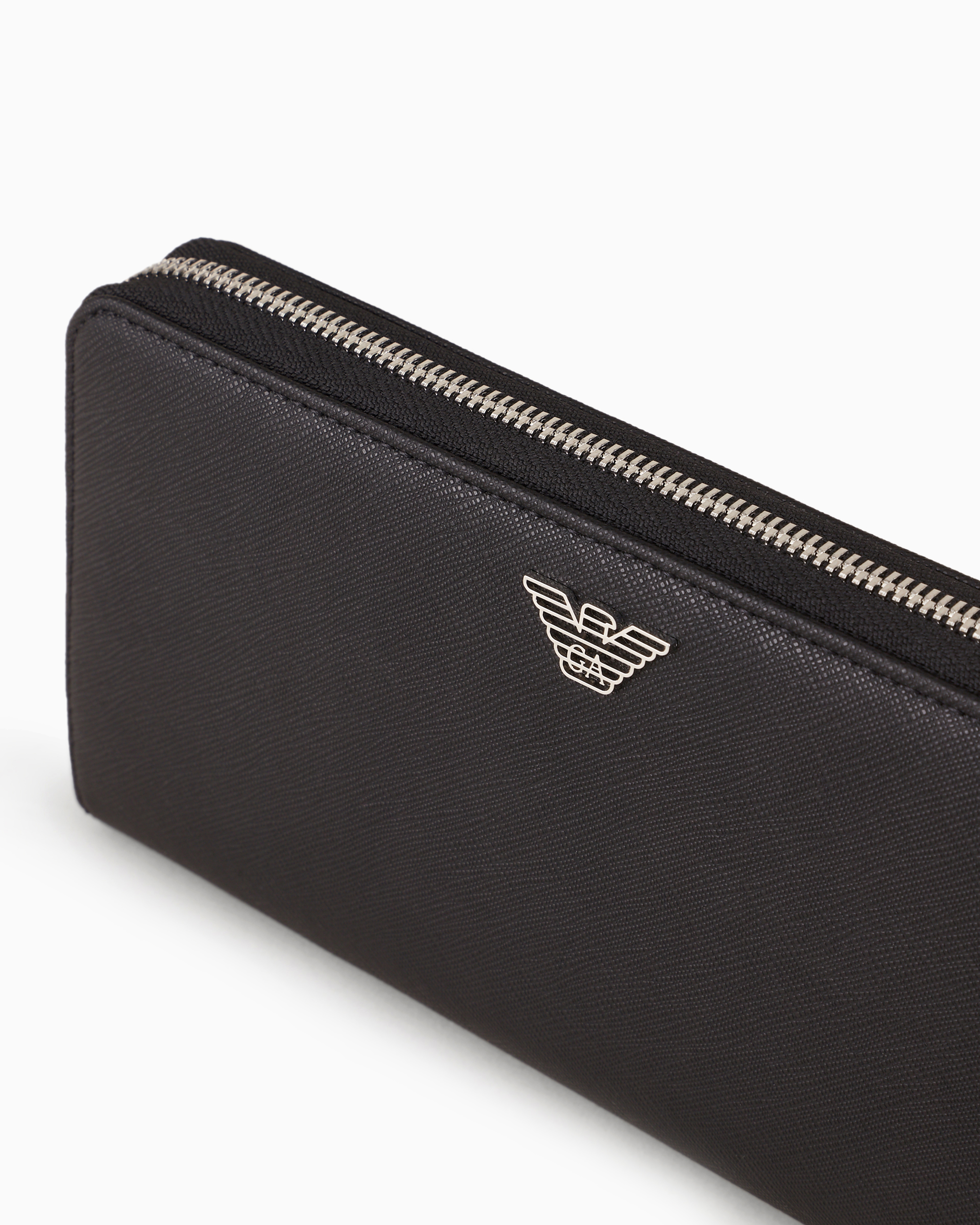 現行 EMPORIO ARMANI イーグル ロゴ ラウンドジップ ウォレット ラウンドファスナーウォレット レザー オールオーバーエンボス