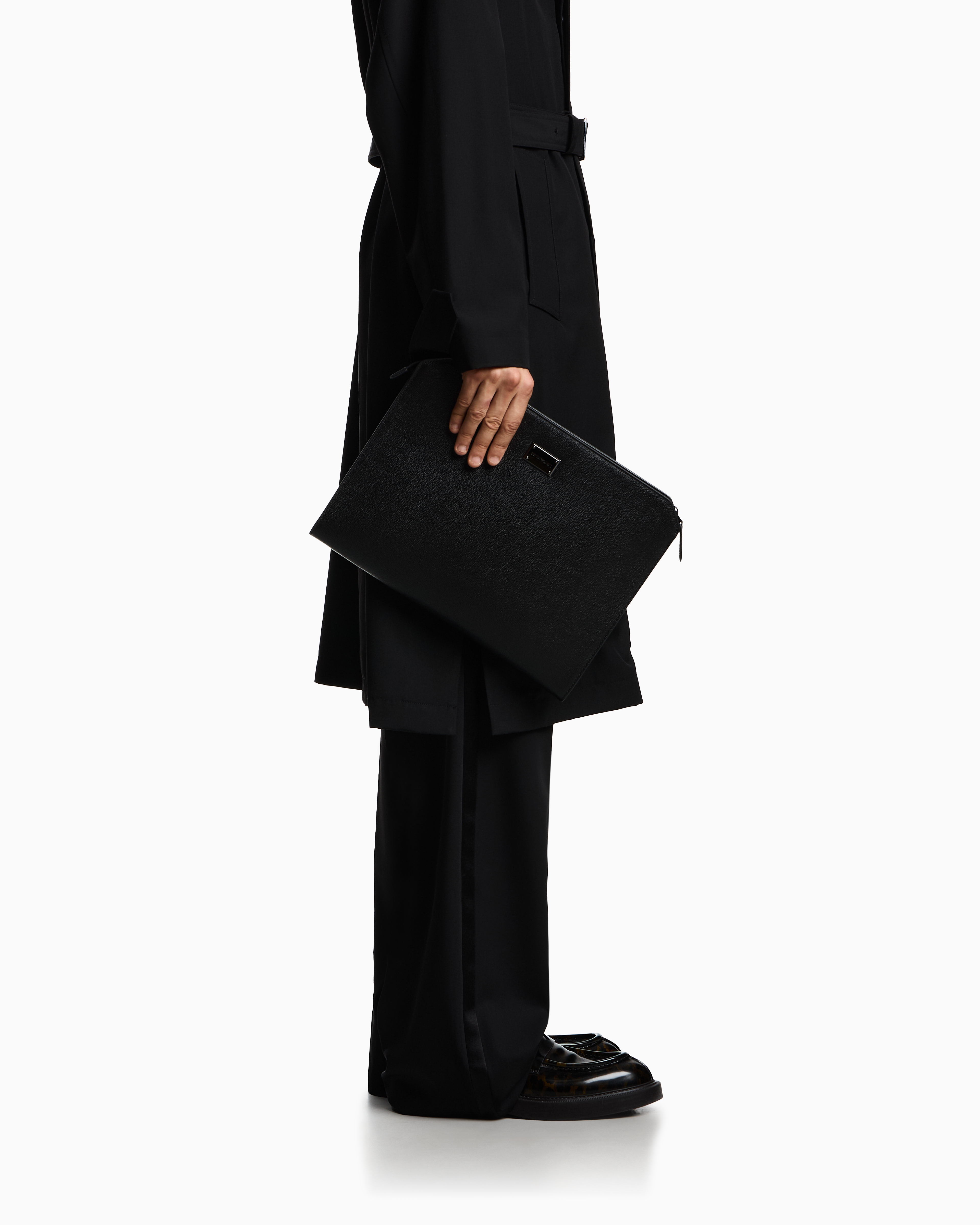 ドキュメントホルダーポーチ タンブルレザー | Emporio Armani ドキュメントホルダーポーチ タンブルレザー | Emporio Armani