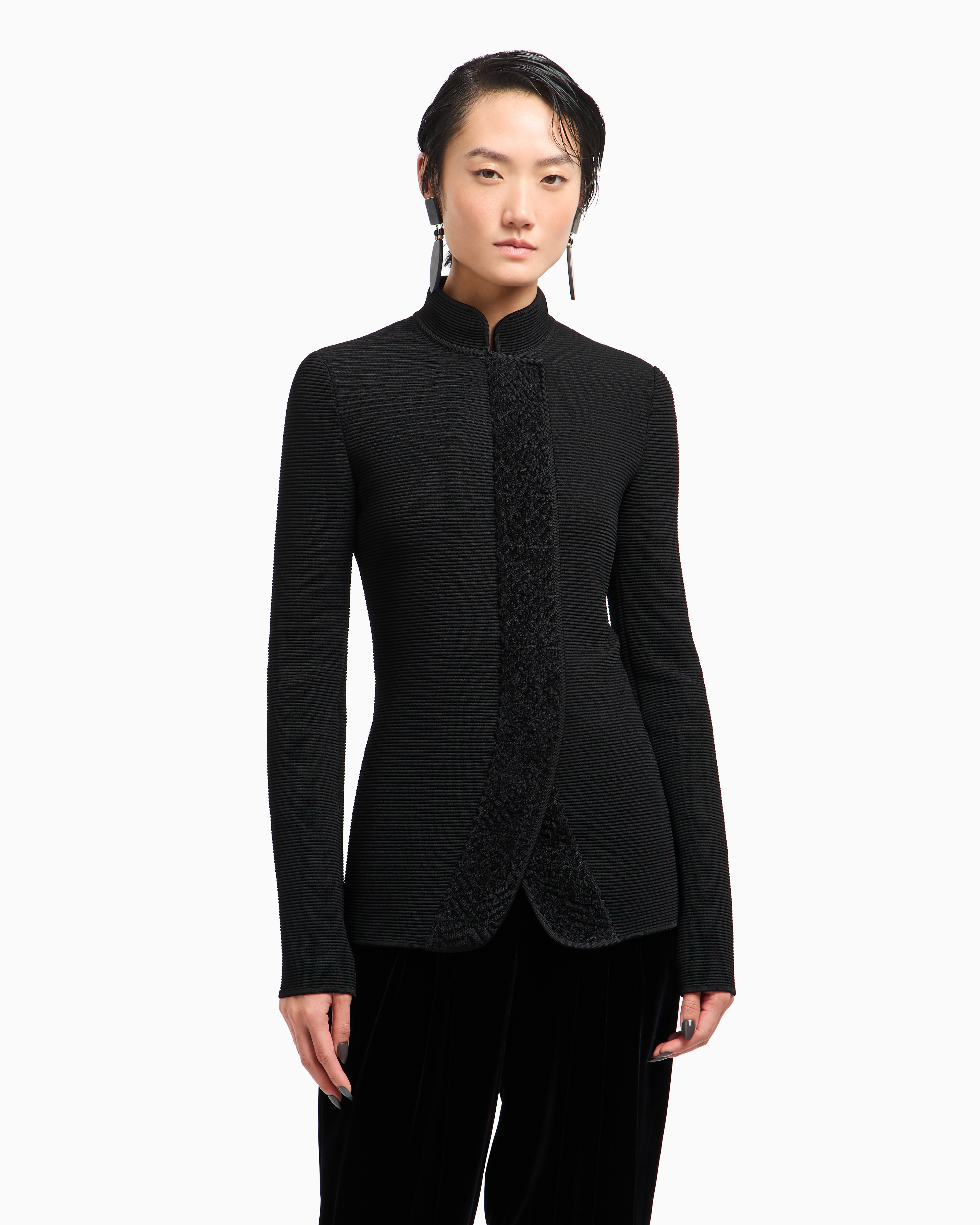 【美品/伊製】GIORGIO ARMANI フリルデザインジャケット ブラック 三越伊勢丹 | GIORGIO ARMANI/ジョルジオ アルマーニ_Women通販