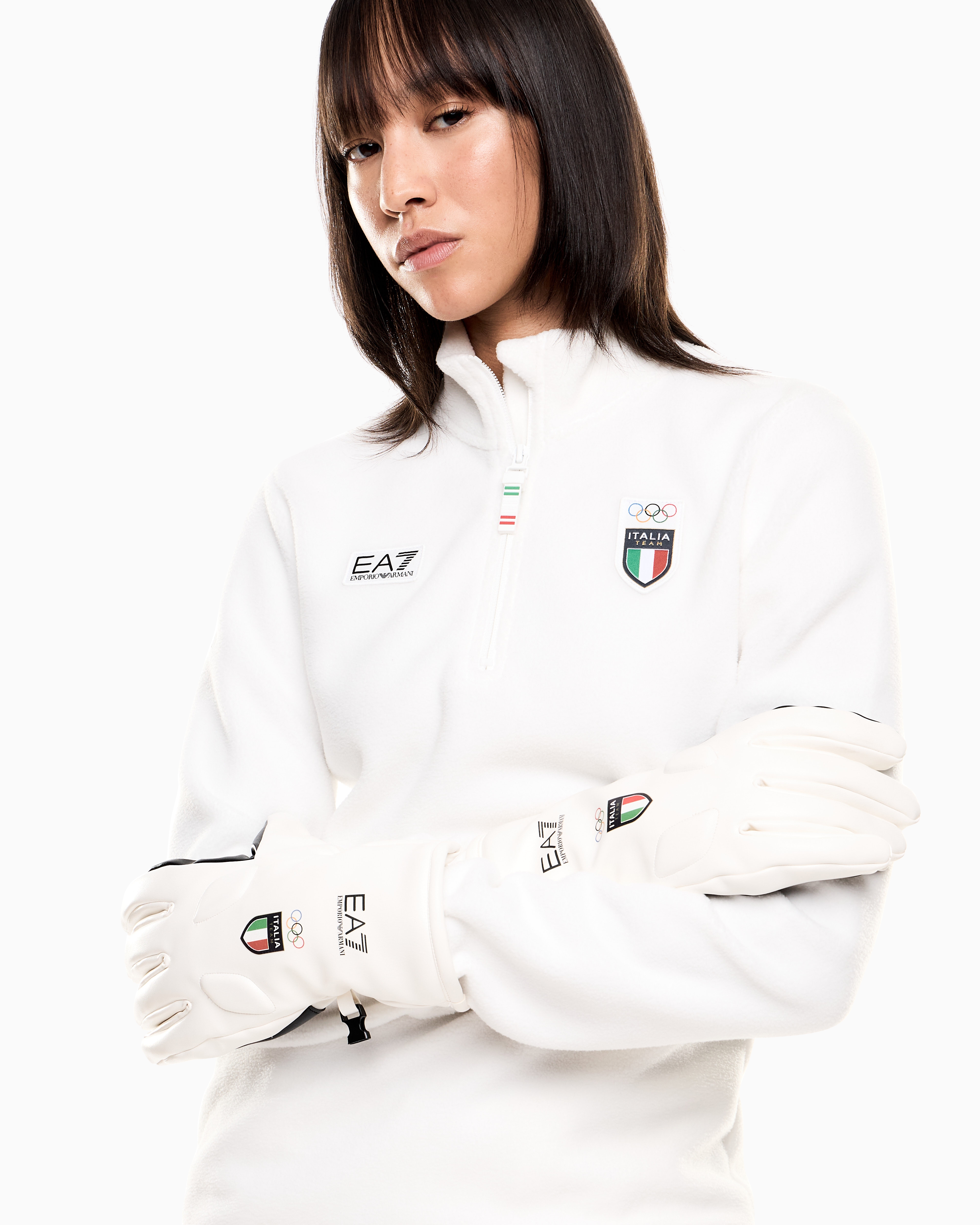 Ea7 Gloves In White