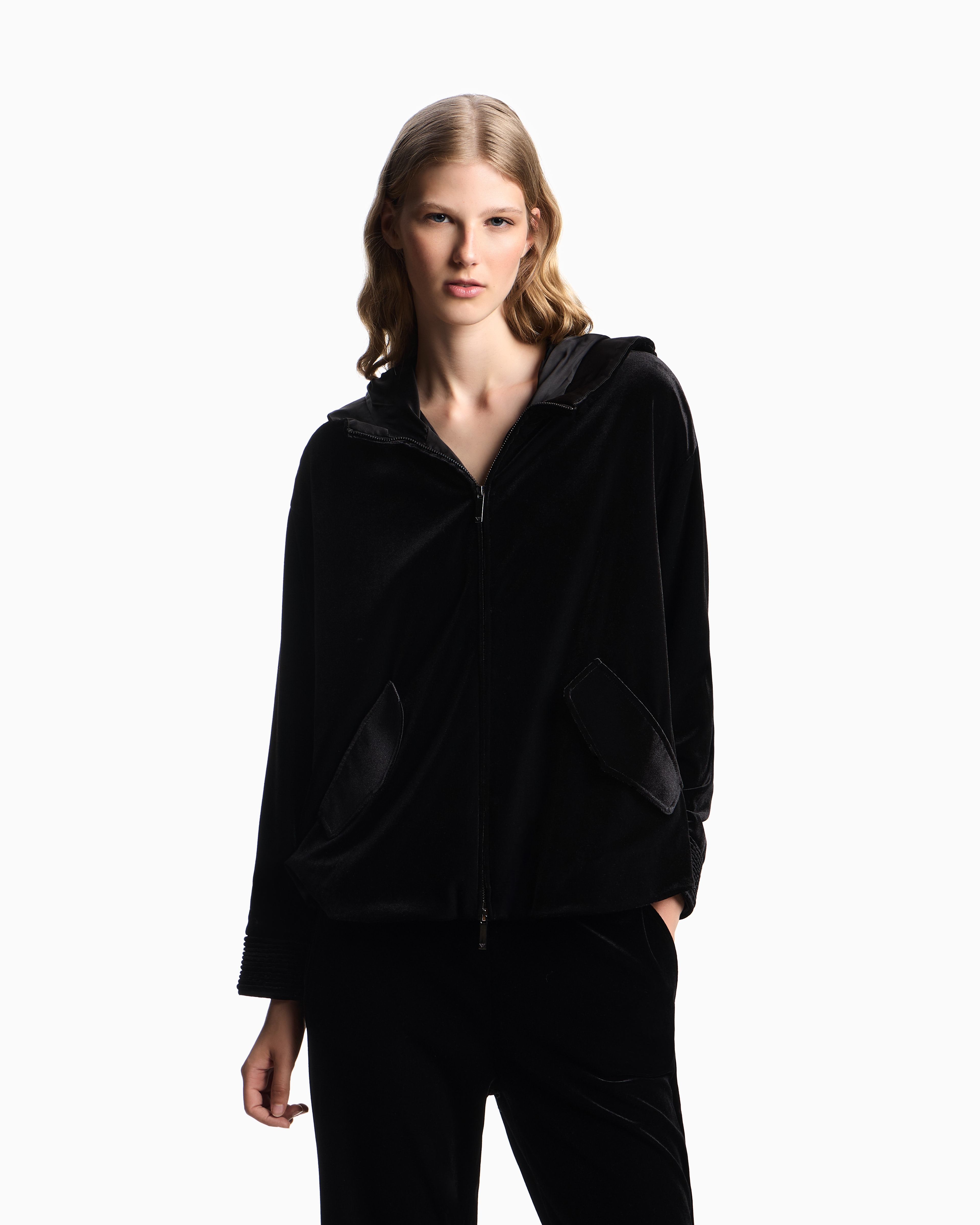 EW001365_AF13341_UC001_E_FW202