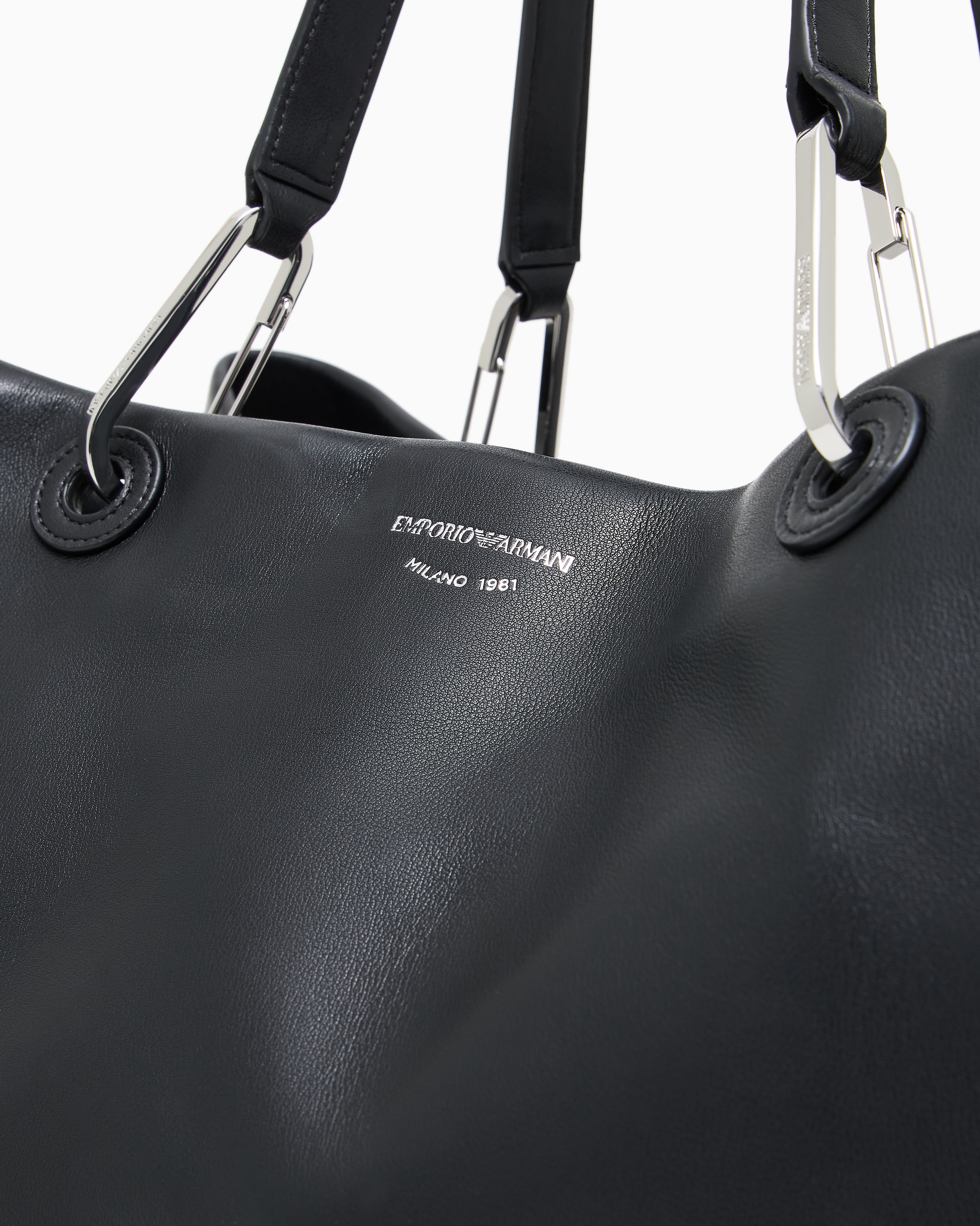 Bag large soft leather with zip pouch woman | Emporio Armani