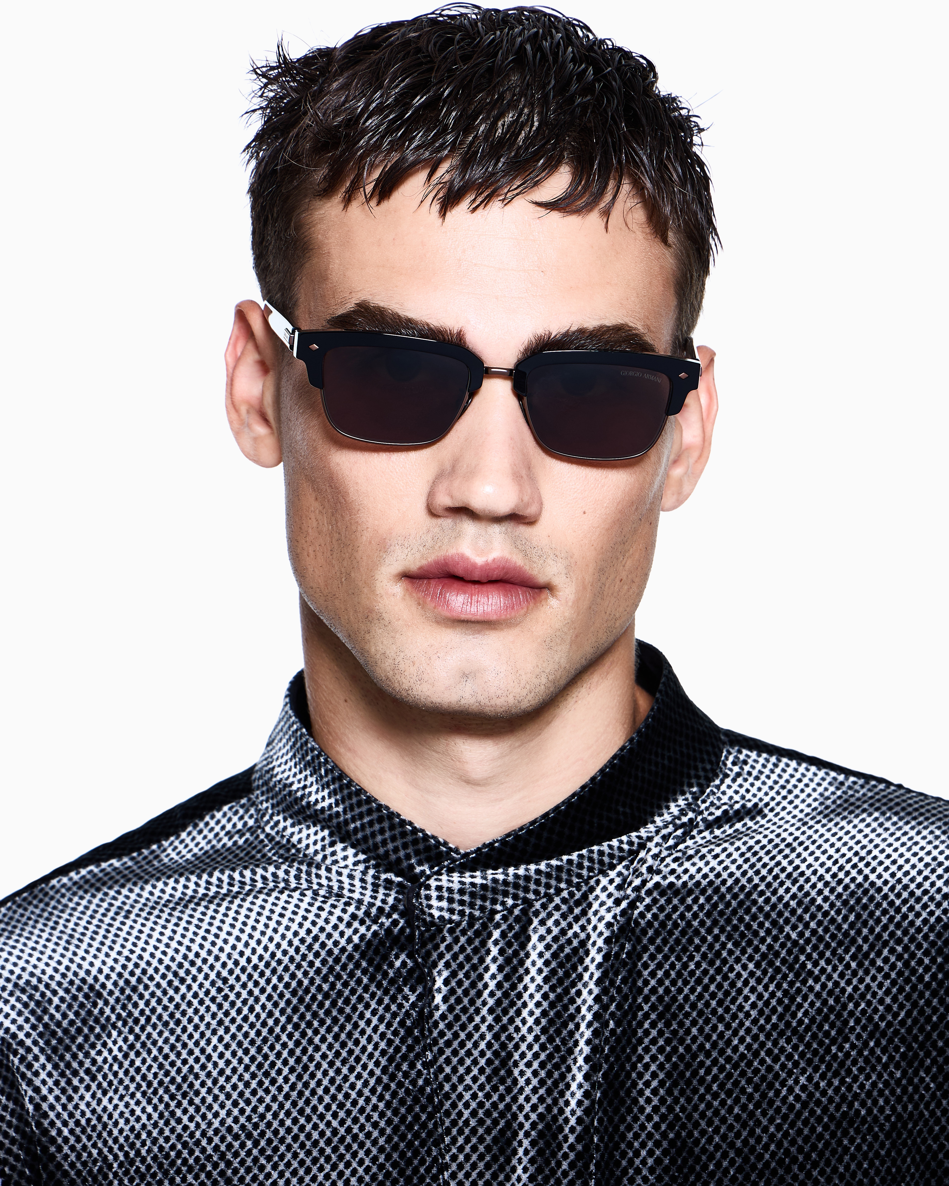 Giorgio Armani Rectangular Sunglasses In Black