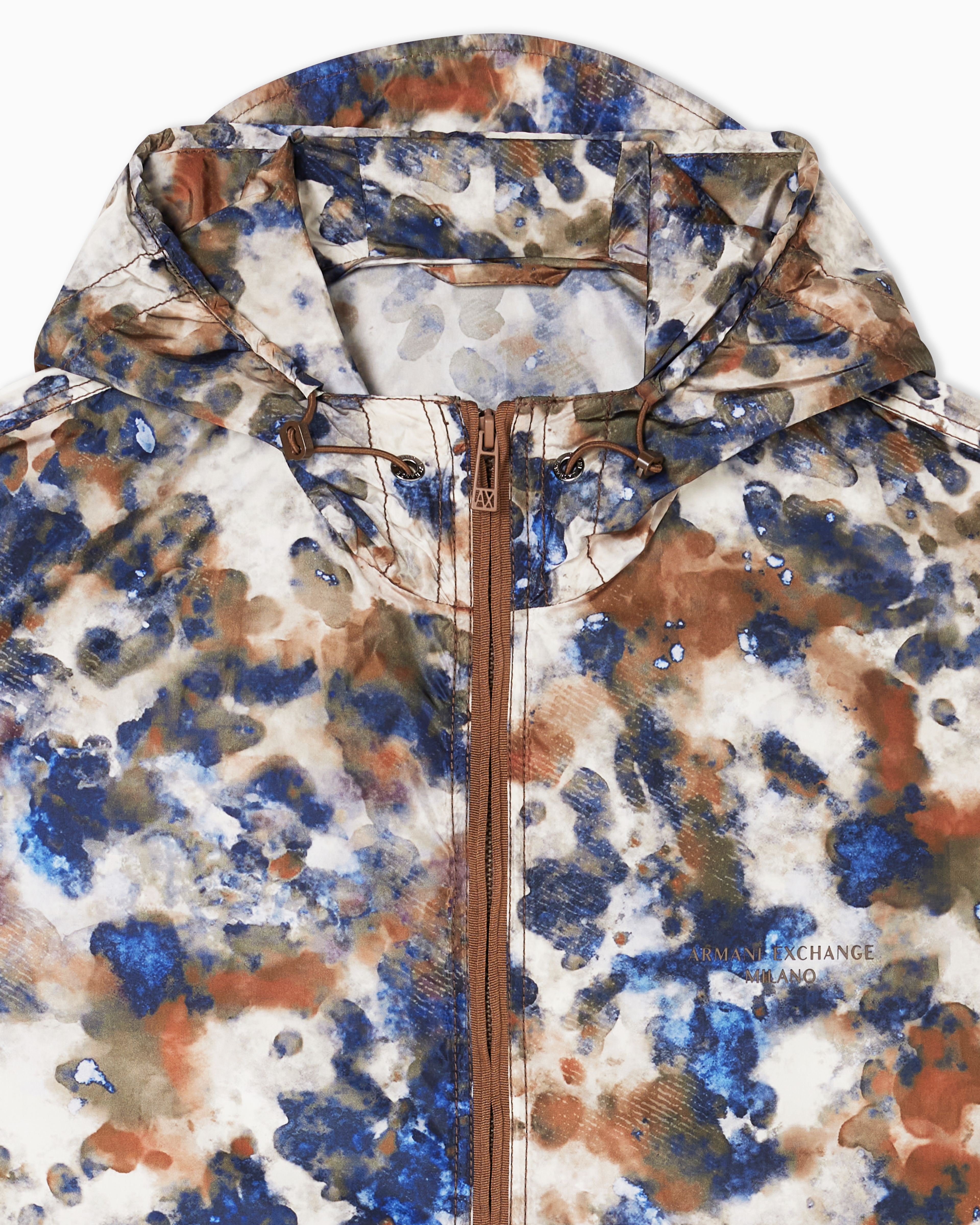 Lightweight windbreaker made of technical nylon | Armani Exchange
