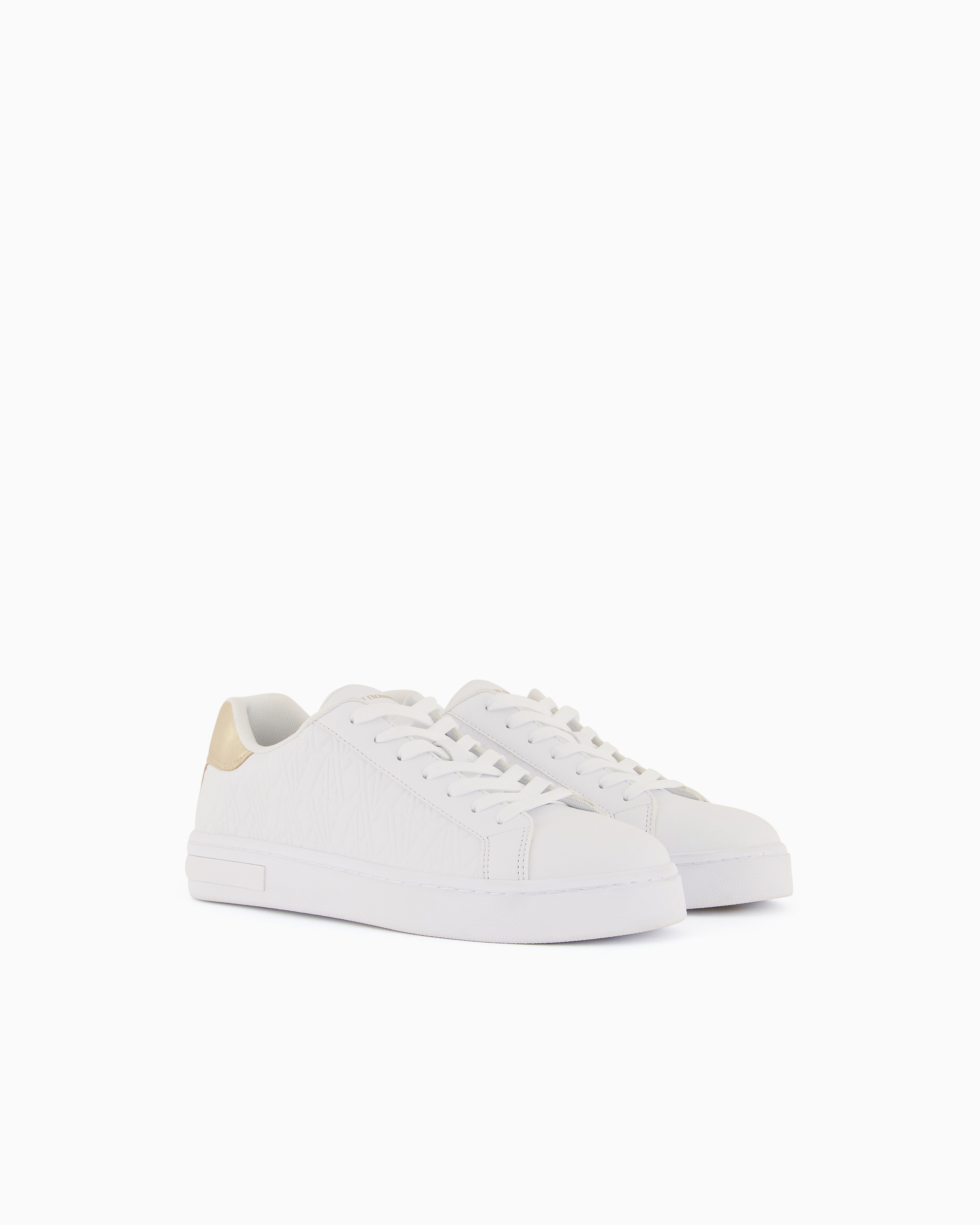 Armani Exchange - Sneakers with matching embroidered logo and metal detail, Woman, White, Size: