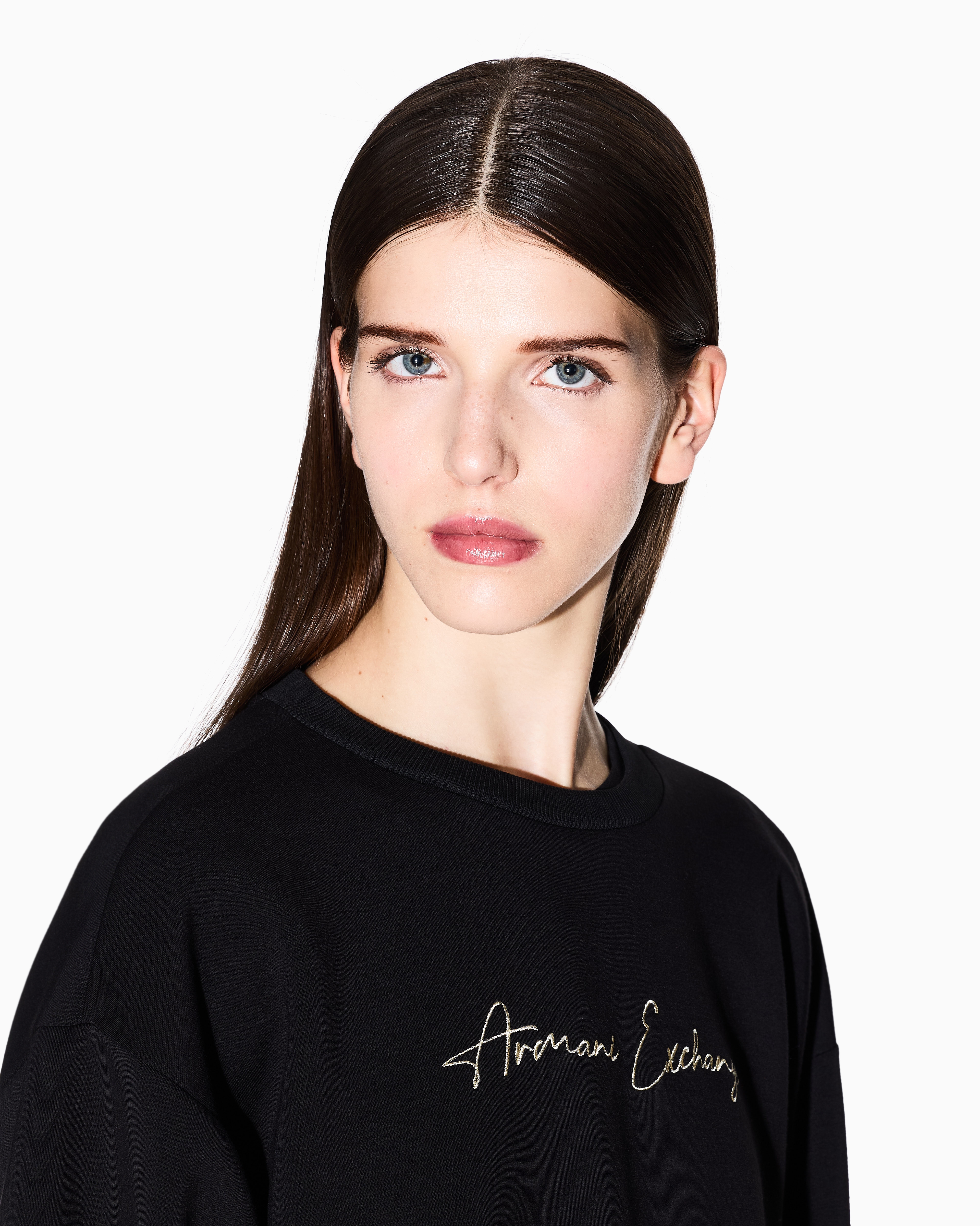 Basic crewneck sweatshirt