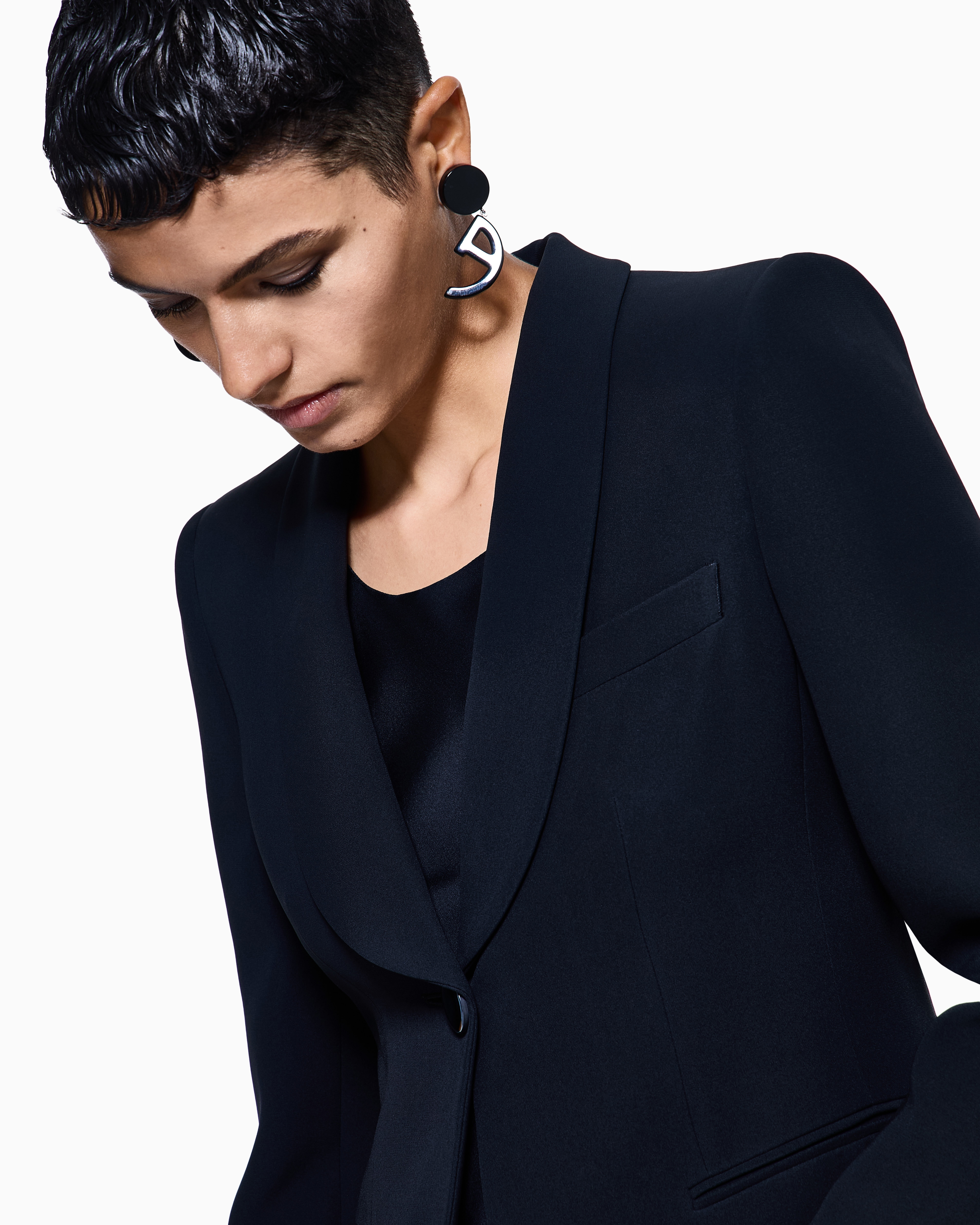 SEVENTY！ Giorgio Armani Silk／アルマーニ 8CHAT001_T001O_UBUV_A_SS2026.jpg