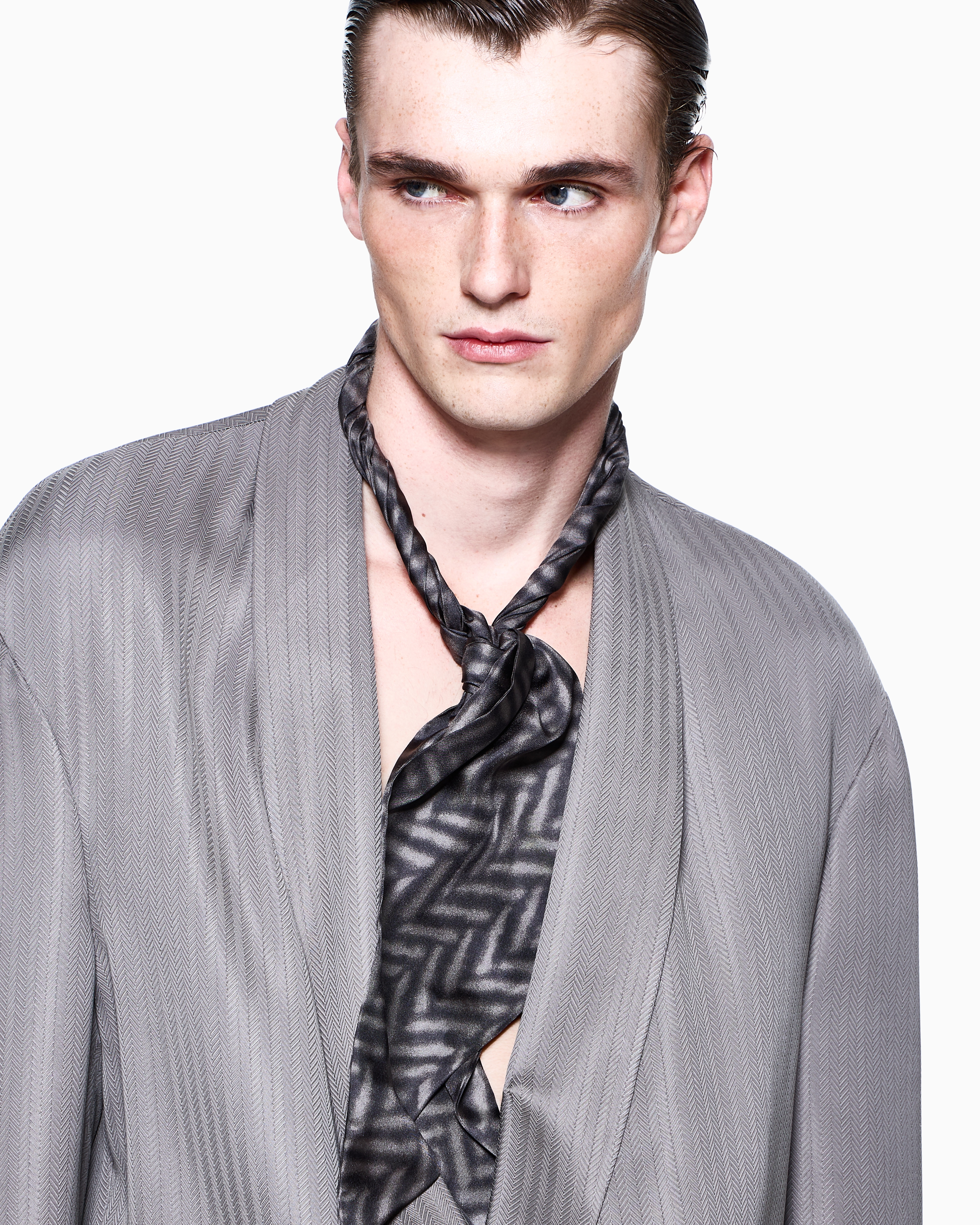 Giorgio Armani シルクスカーフBigサイズ スカーフ シルクツイル プリント | Giorgio Armani