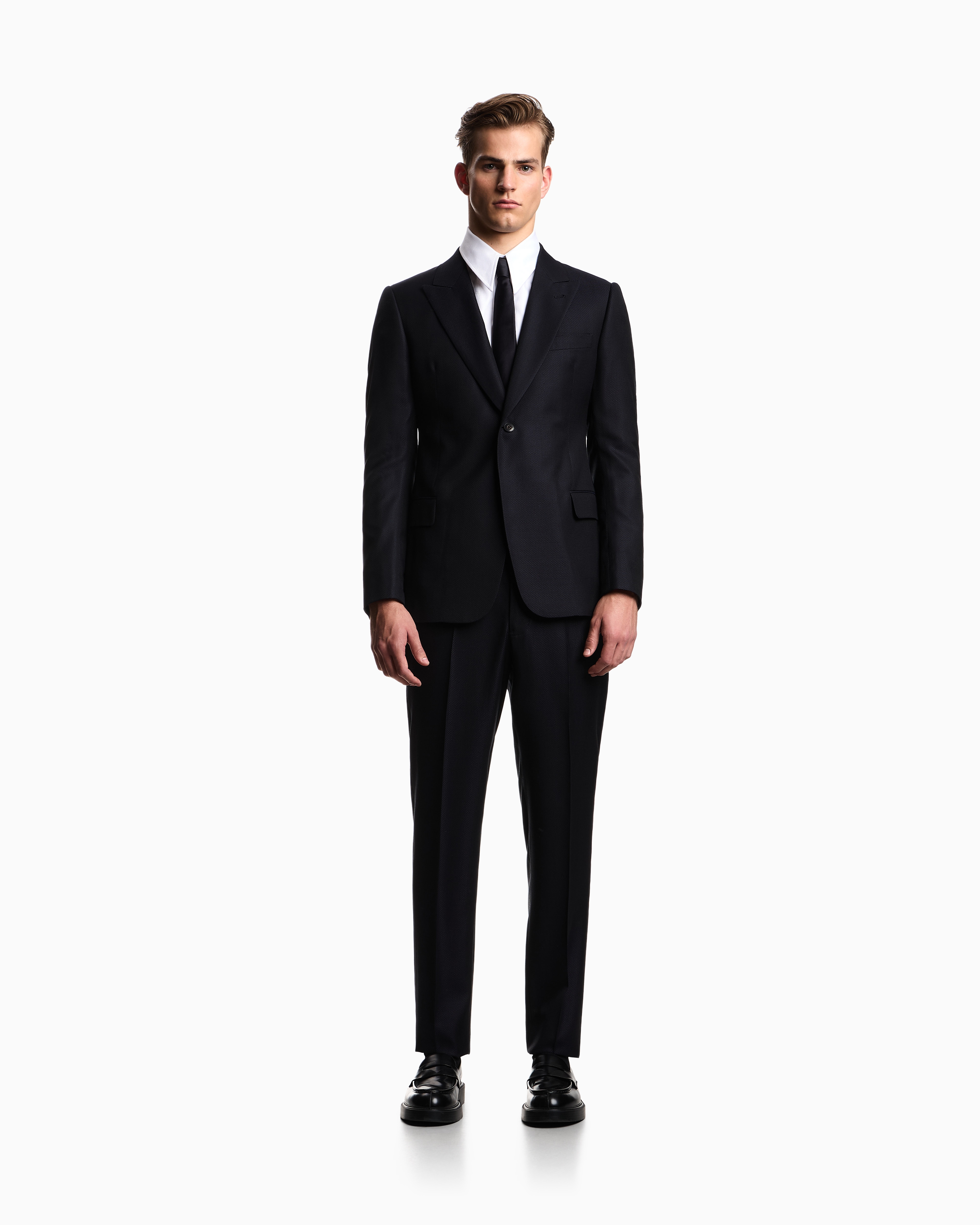 EM000471_TE16841_FB046_D_FW202