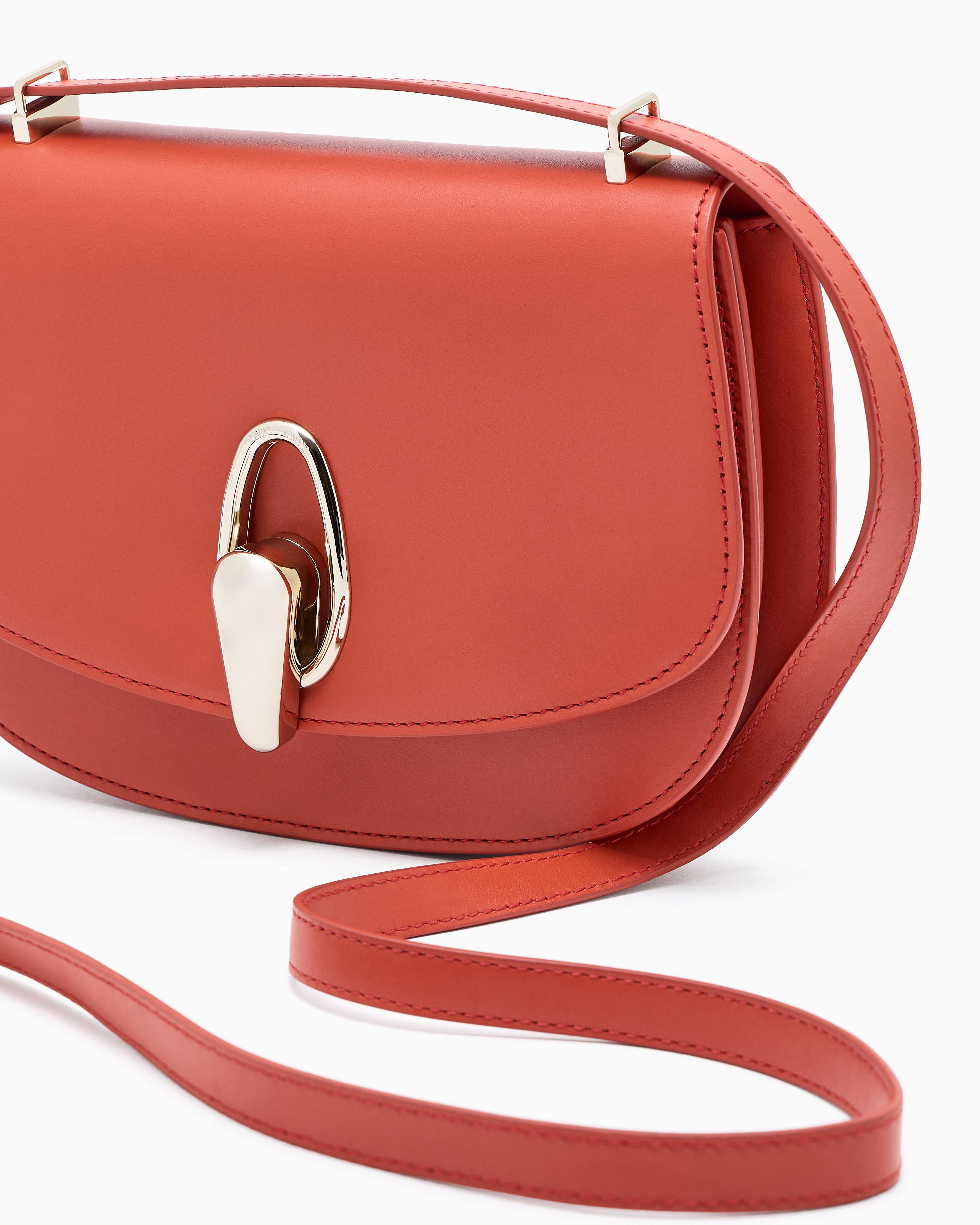 Giorgio Armani Leather Shoulder Bag In Red