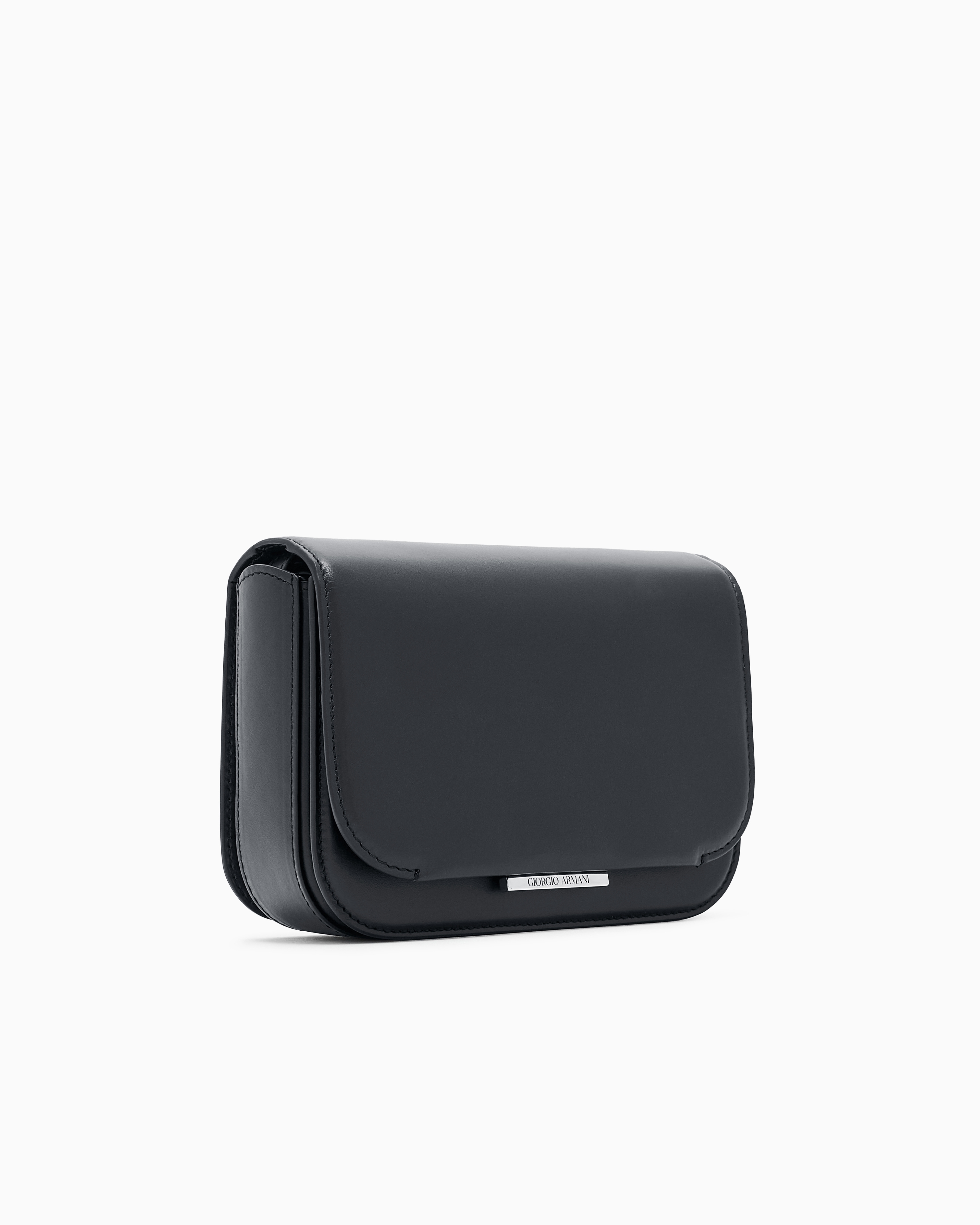 Giorgio Armani Medium Leather Shoulder Bag In Black