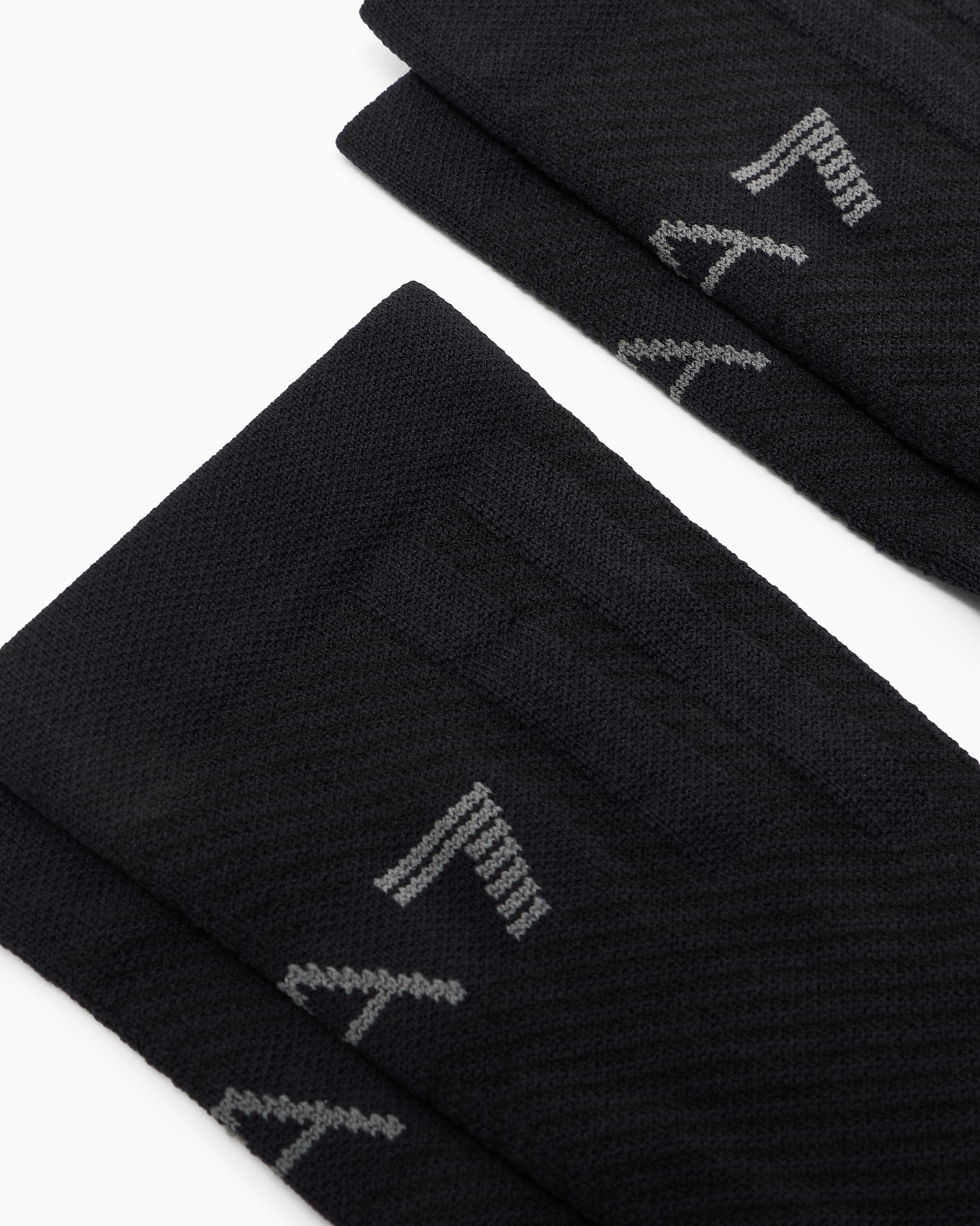 Ea7 Socks In Black