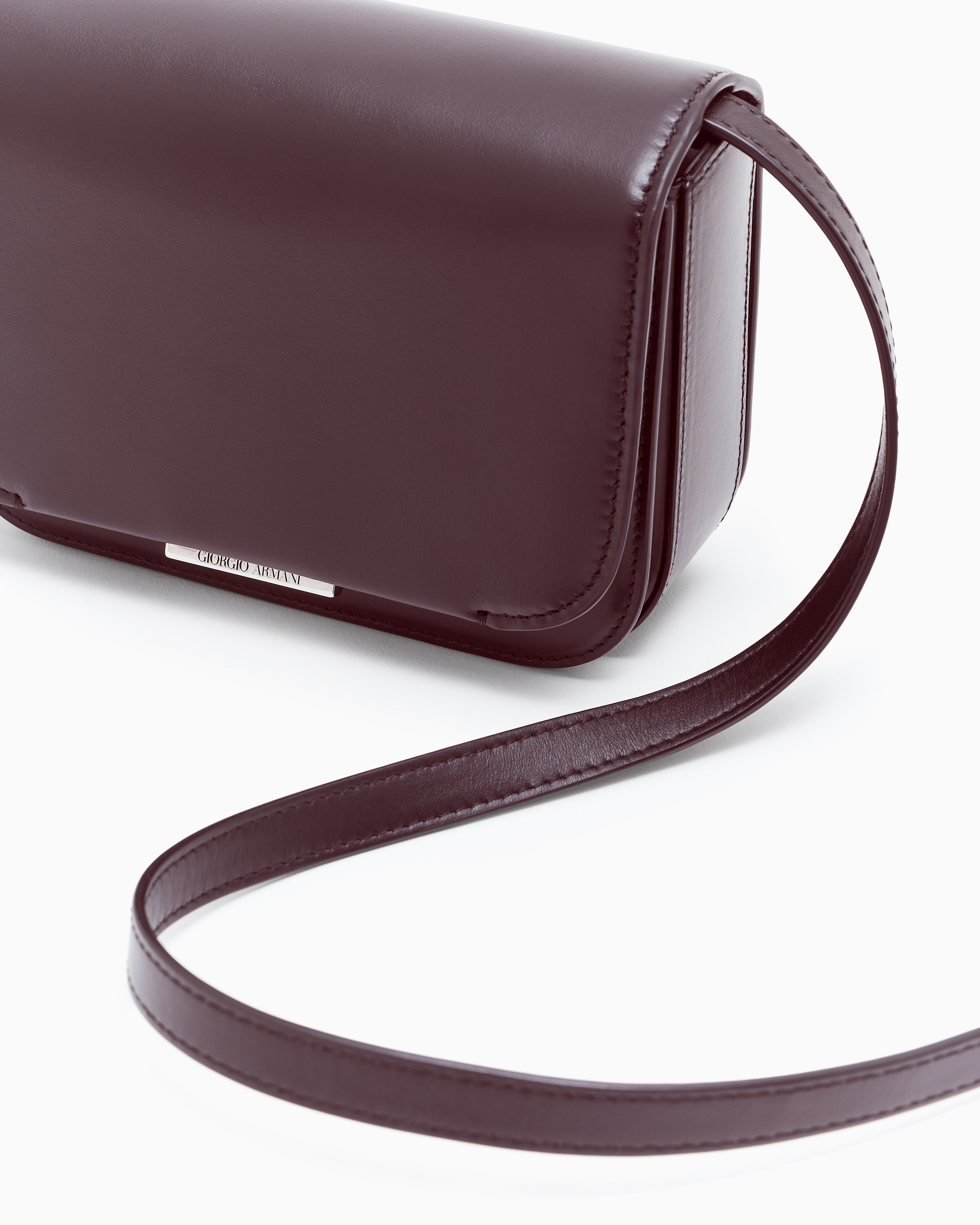 Giorgio Armani Medium Leather Shoulder Bag In Burgundy