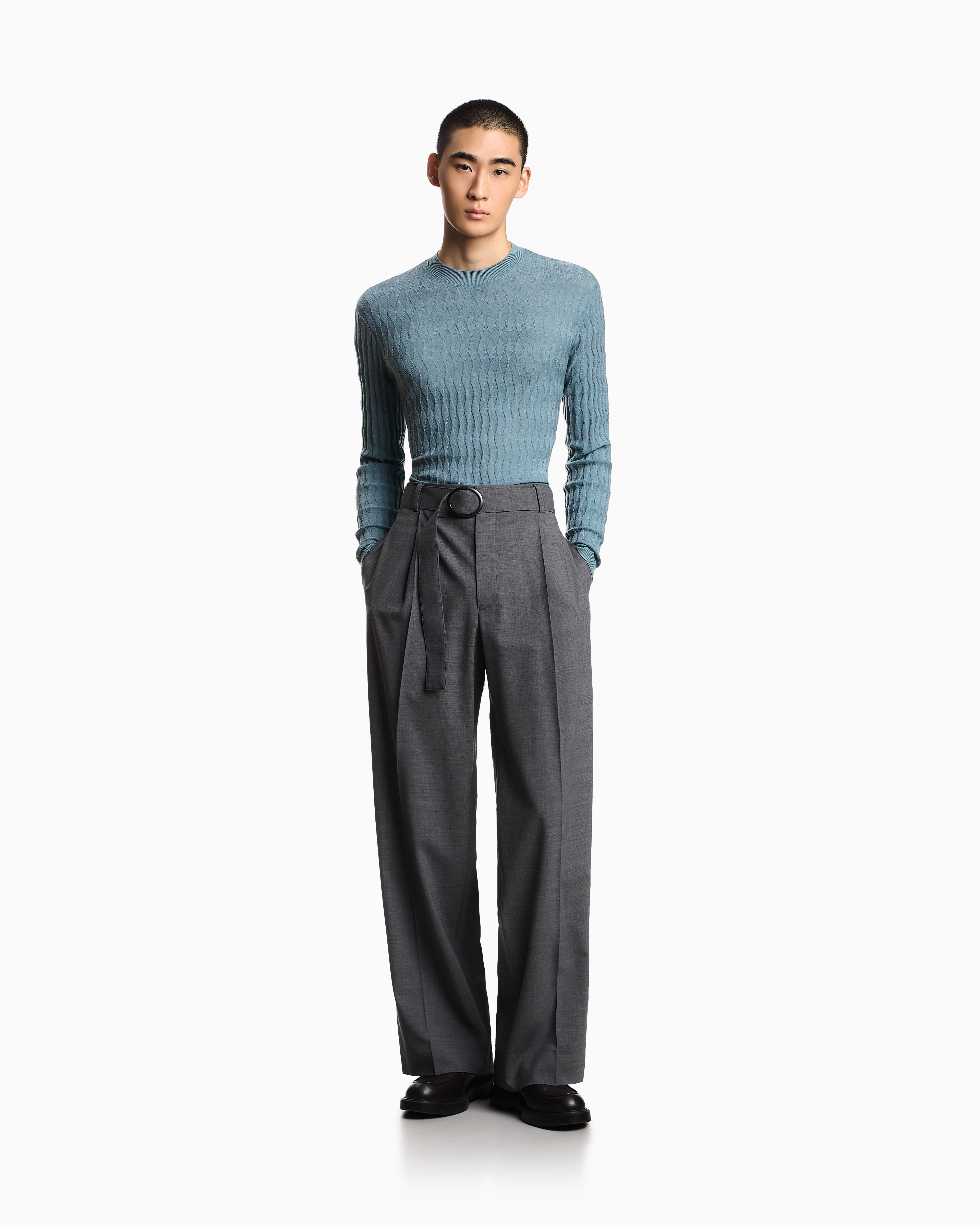 ARMANI☆ニットアンサンブル☆40 オンラインストア限定】 アルマーニ レディース ニット アルマーニ
