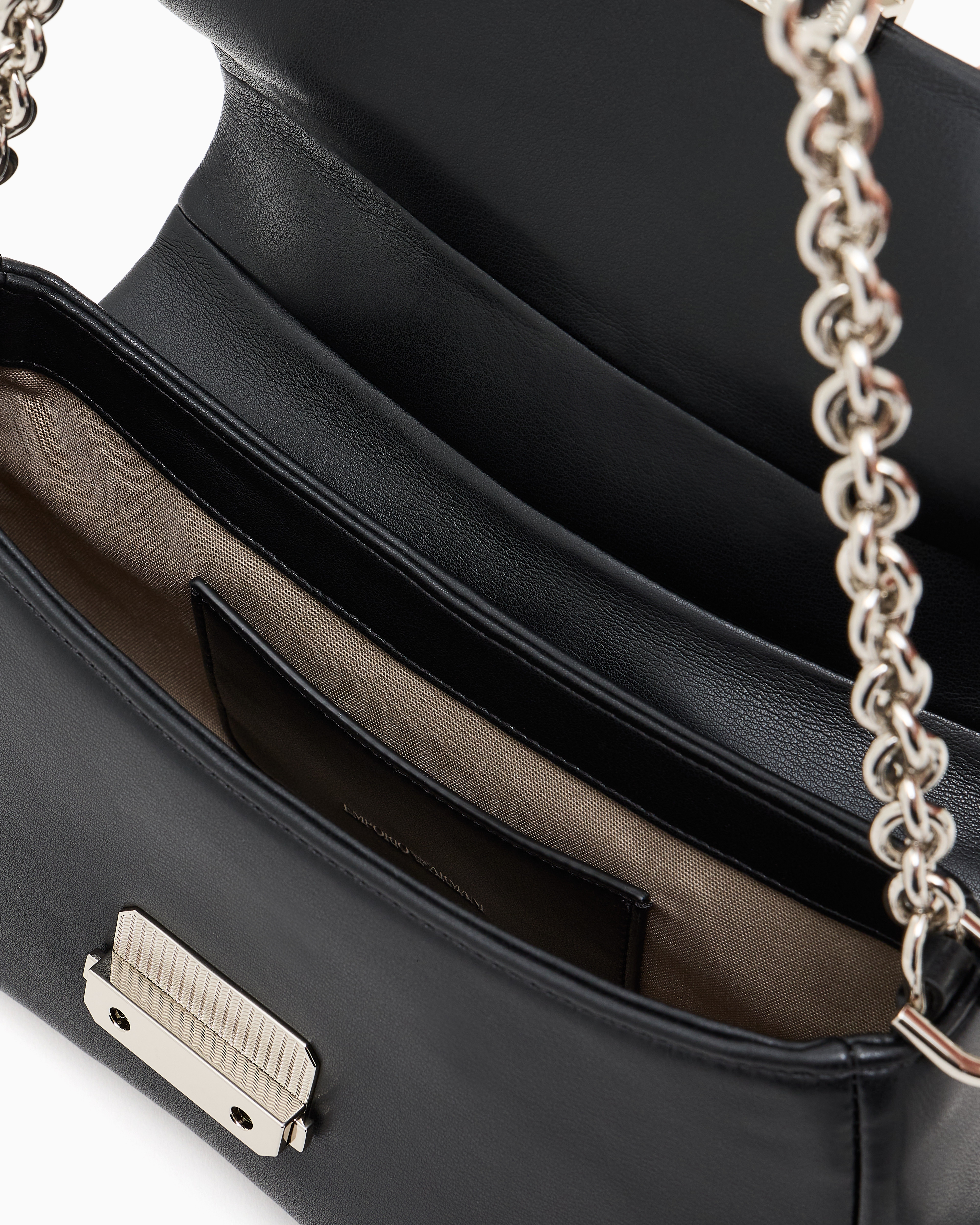 バッグ 00s EMPORIO ARMANI leather shoulder bag Soft leather shoulder bag | Emporio Armani