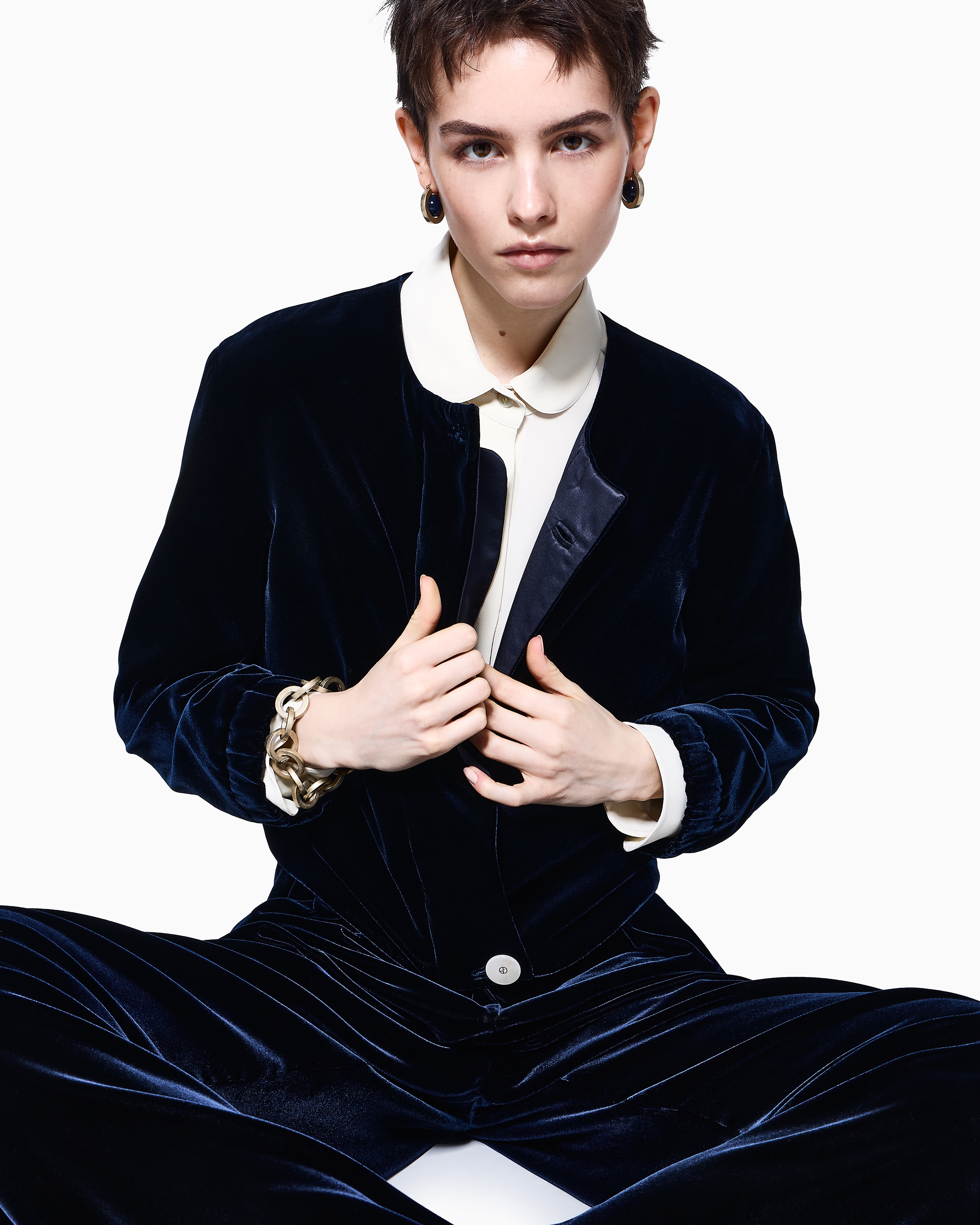 ウィメンズ スーツ・セットアップ | 【公式】ジョルジオ アルマーニ