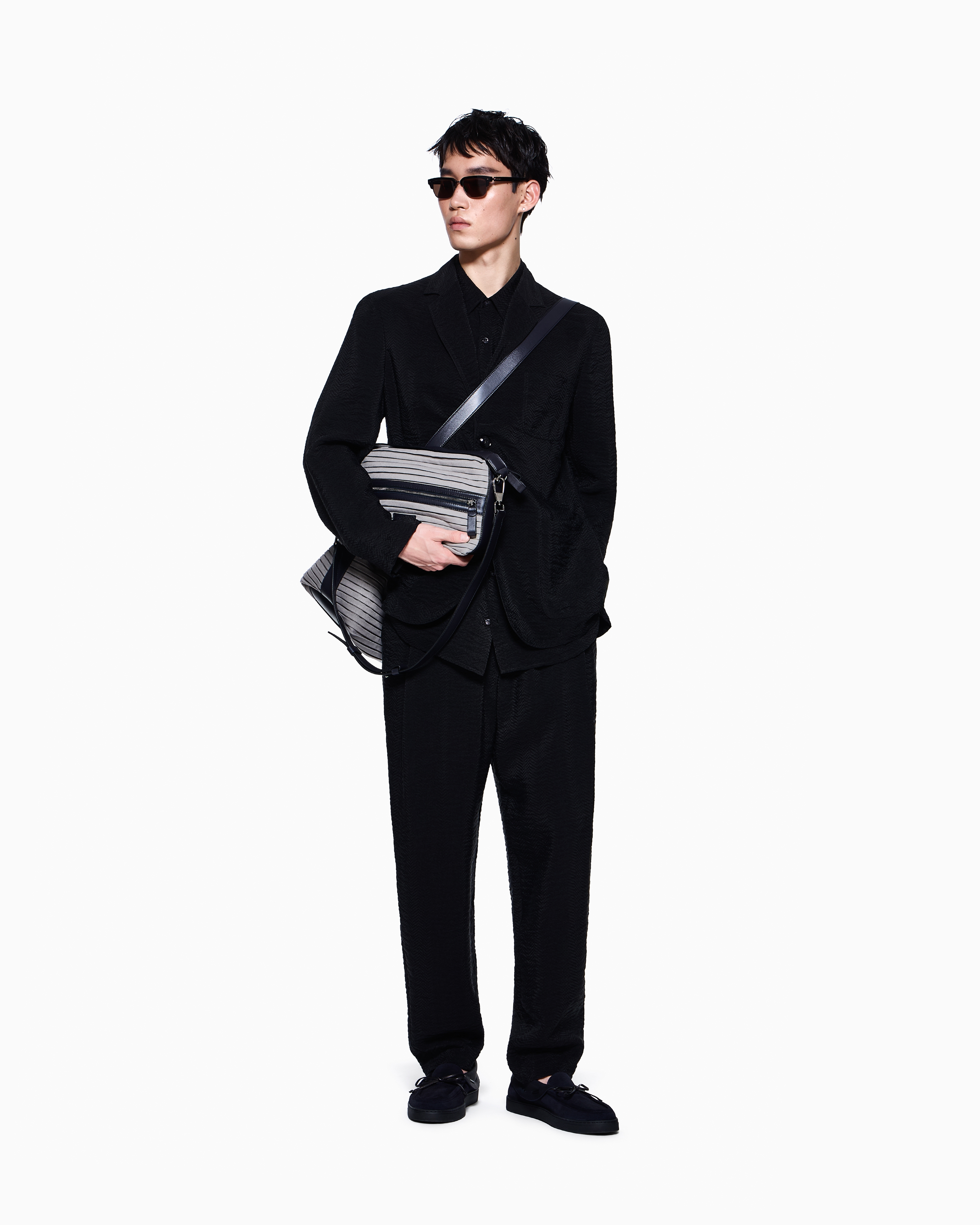 GIORGIO ARMANI サマーコーデュロイ　ワイドトラウザーズ　イタリア製 レギュラーフィット トラウザー キュプラマイクロジャカード | Giorgio