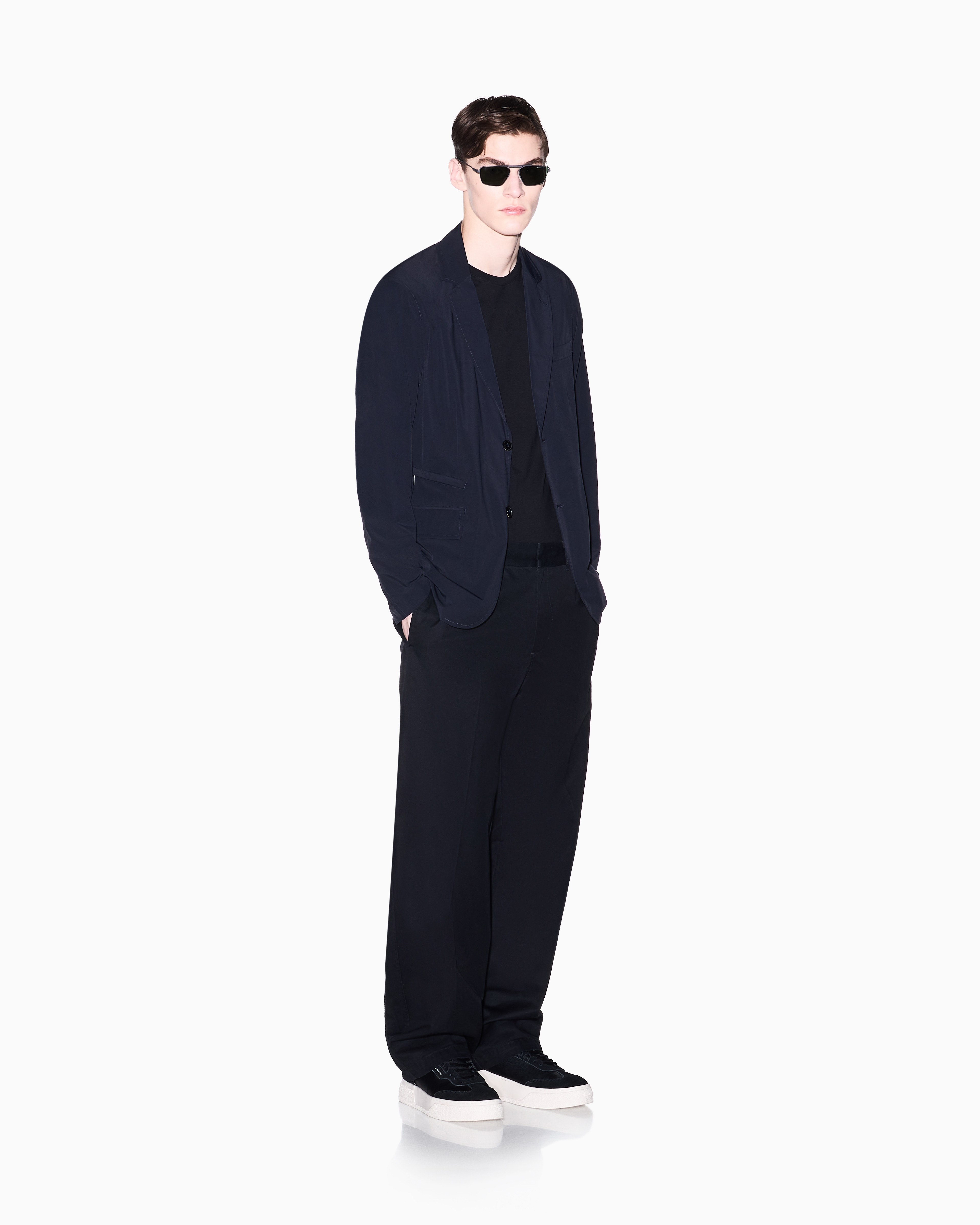アルマーニエクスチェンジ 牛革 ノーカラー レザージャケット 肘パッチ 黒 S 2026年最新】A|X ARMANI EXCHANGE メンズ シングルライダースの人気