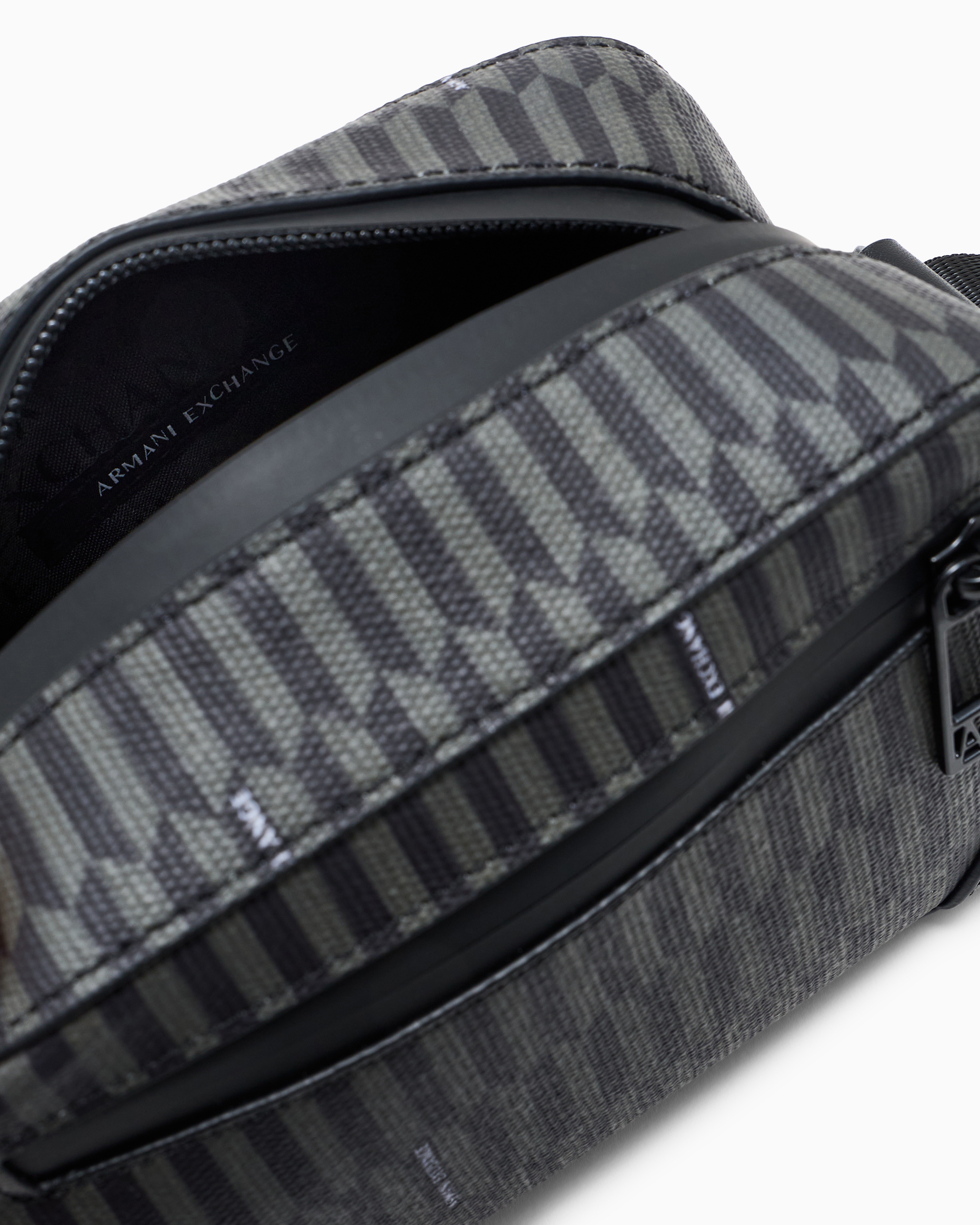 専用♡ EMPORIO ARMANI【近年モデル/現行シリーズ◆ビジネスバッグ】 専用♡ EMPORIO ARMANI【近年モデル/現行シリーズ◇ビジネスバッグ