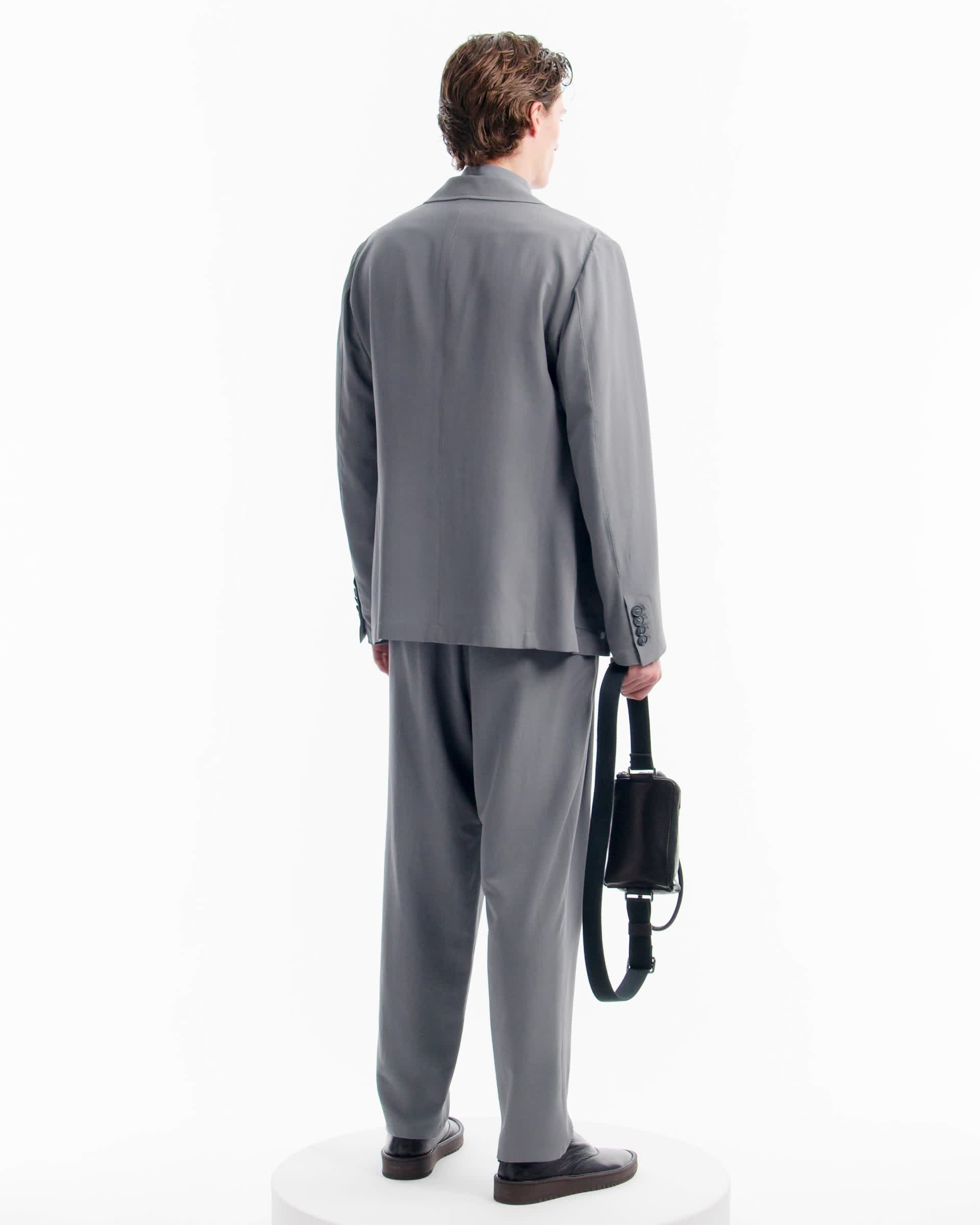 GM001935_TE16749_U8162_V1_FW20