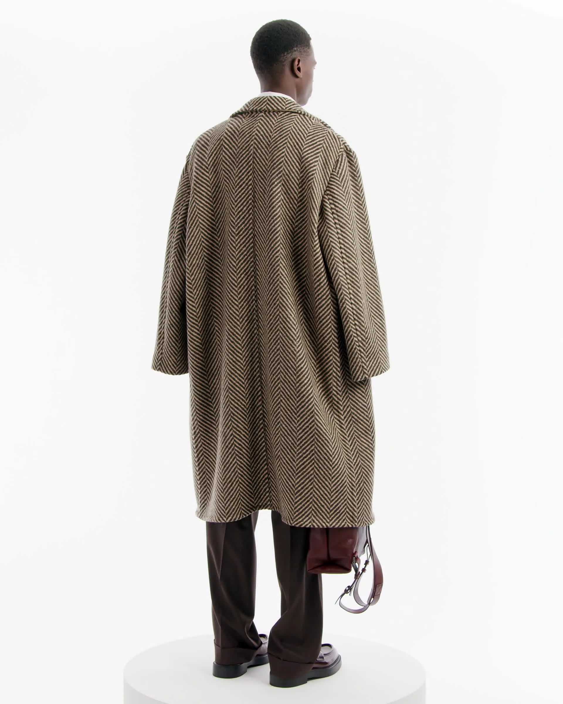 ジャケット・アウター \